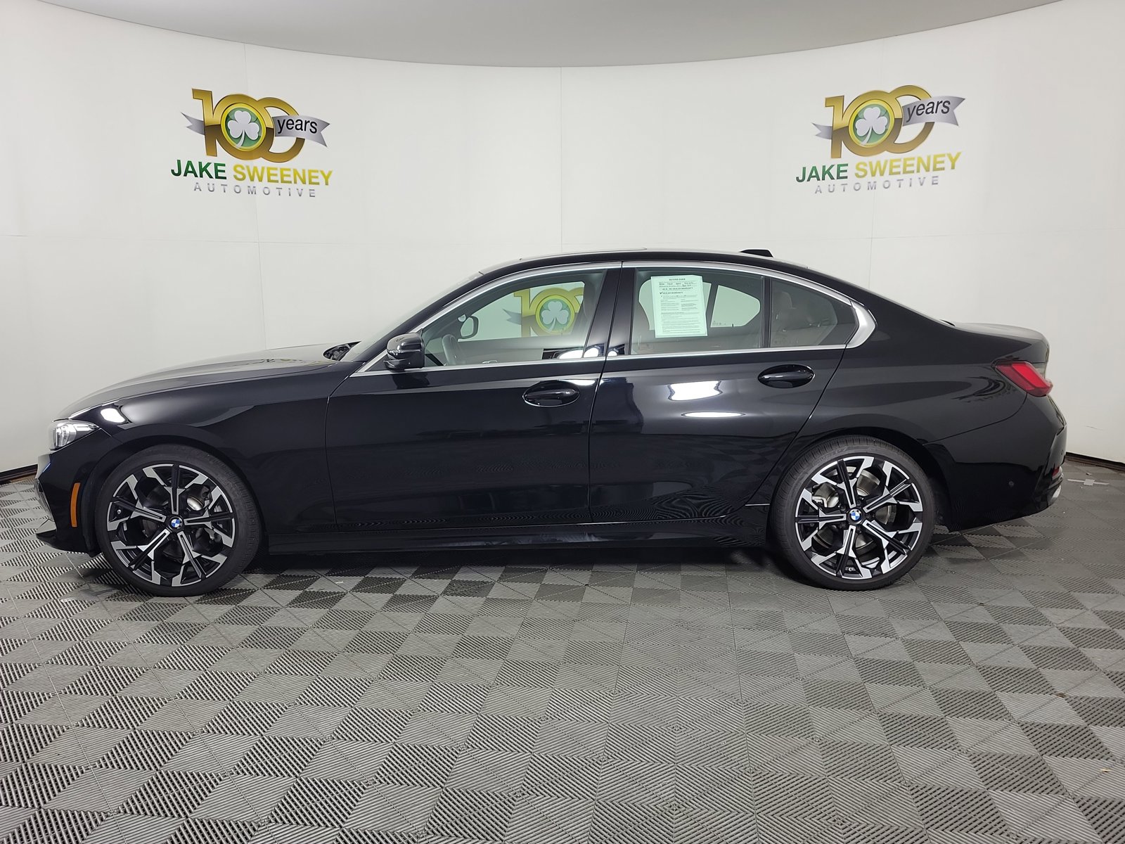 2025 Bmw 330i photo 4