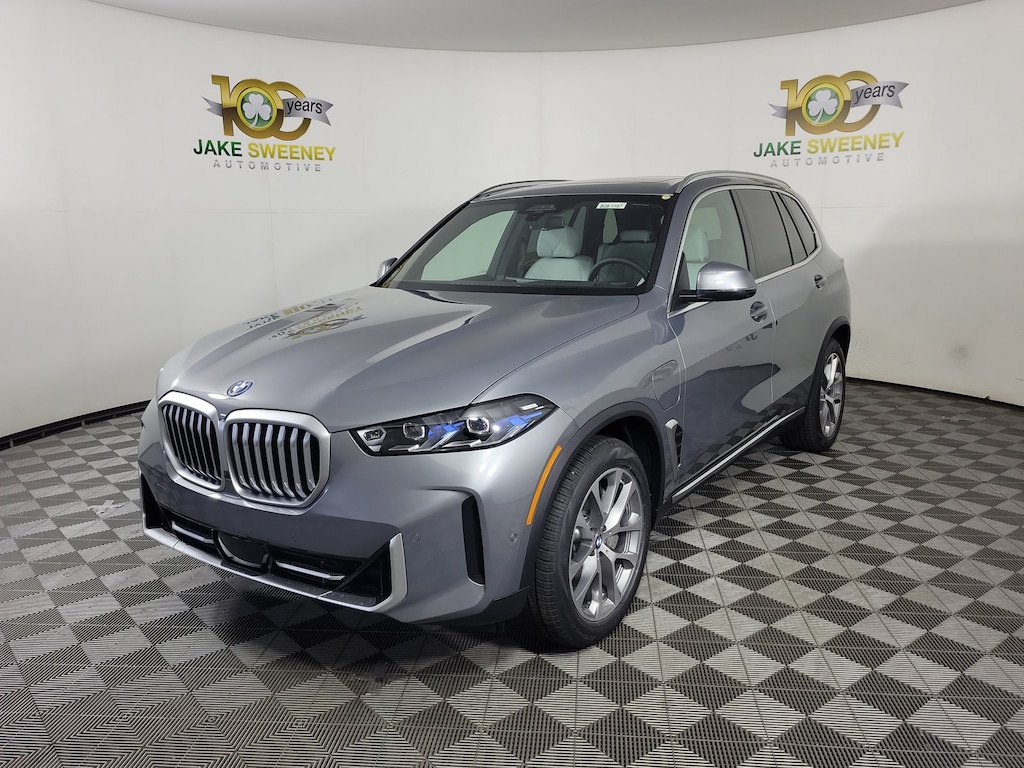 New 2026 BMW X5 xDrive50e SUV