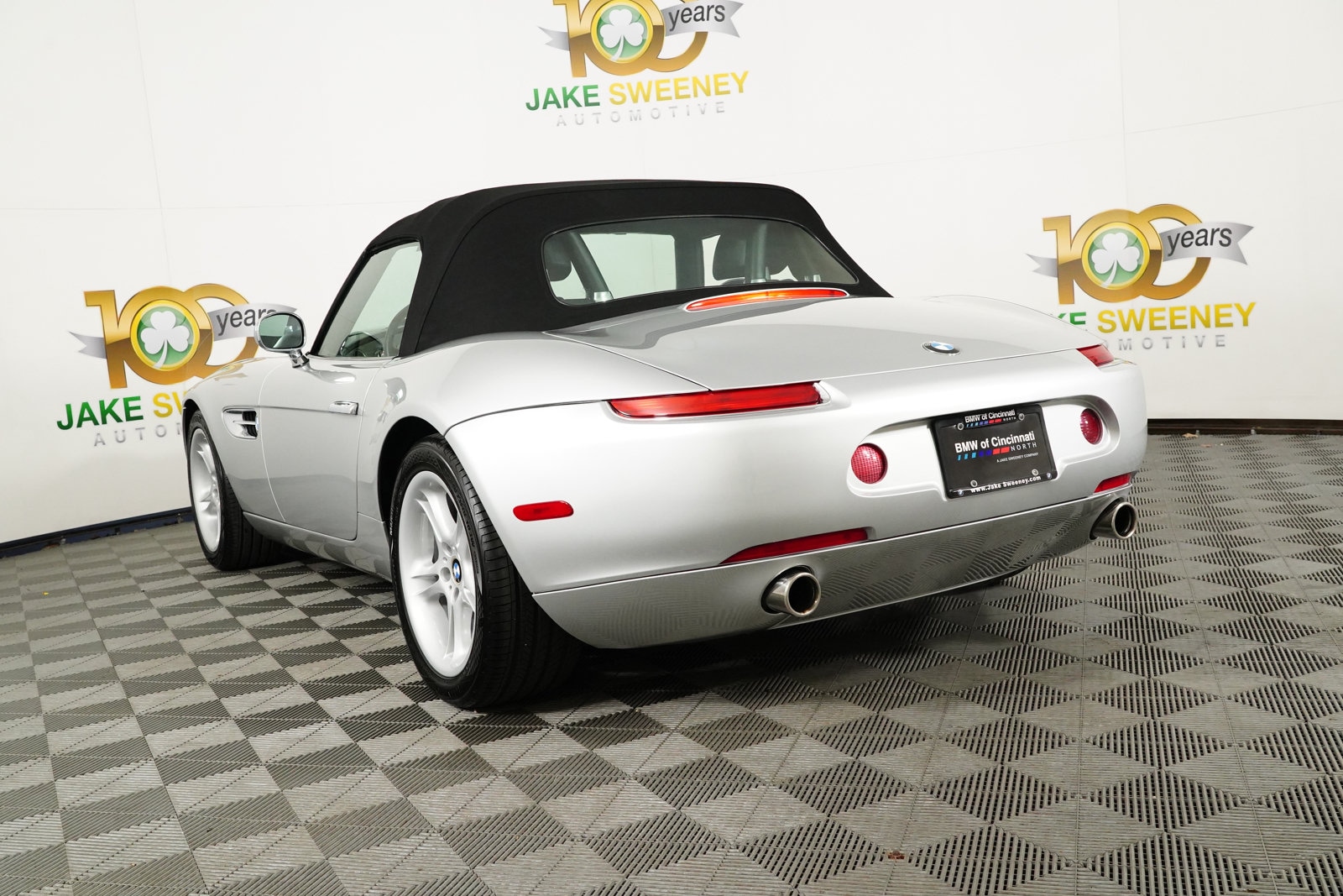 2002 BMW Z8 Base - Photo 10