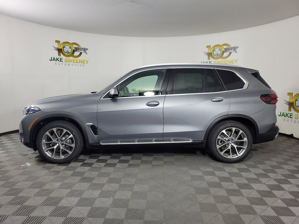 New 2026 BMW X5 xDrive40i SUV