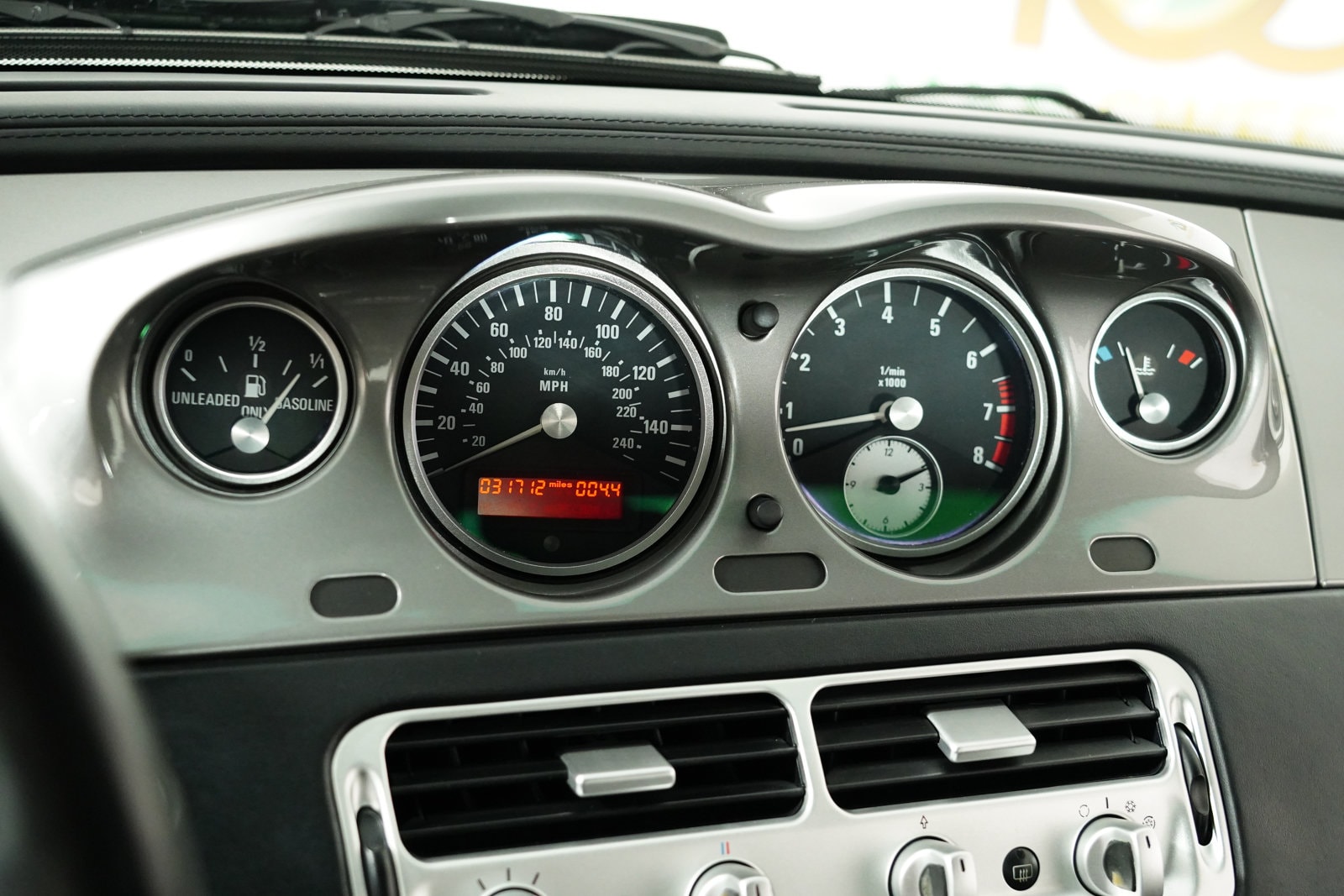 2002 BMW Z8 Base - Photo 24