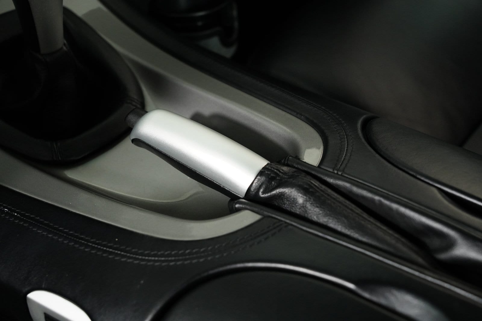 2002 BMW Z8 Base - Photo 31