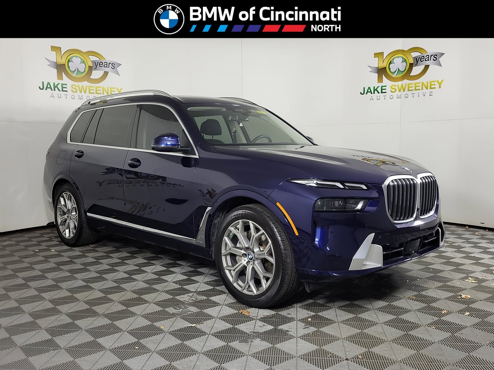 2024 BMW X7 40i's photo