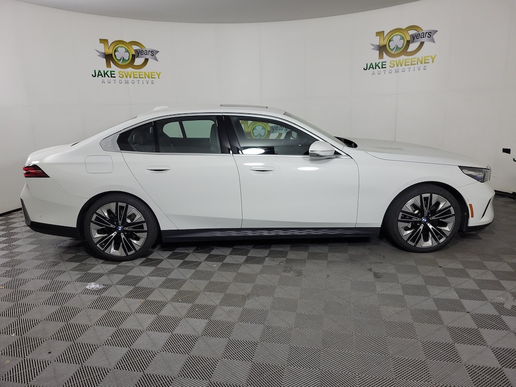 Certified 2024 BMW 5 Series 530i xDrive Sedan