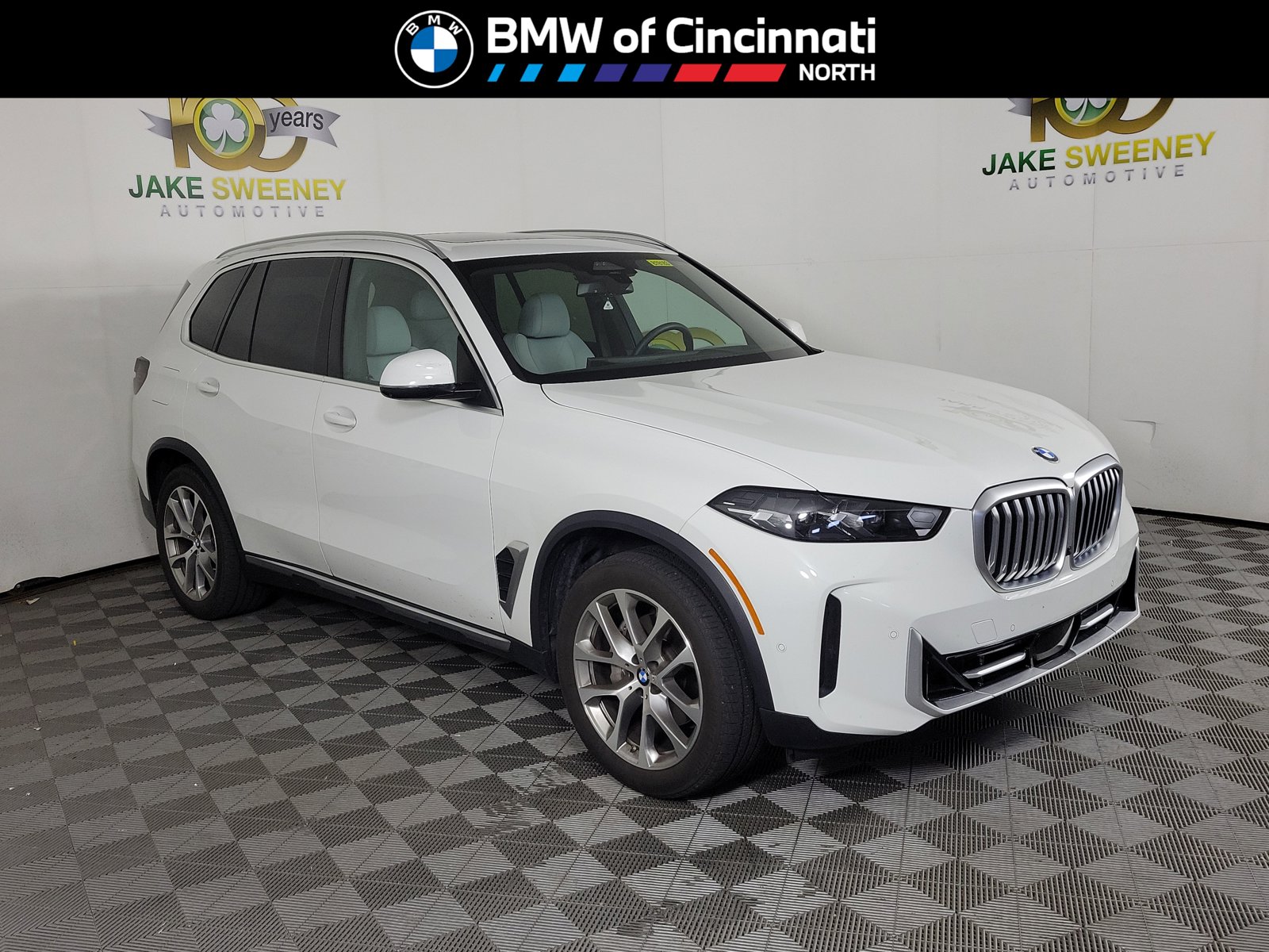 2024 BMW X5 xDrive40i's photo