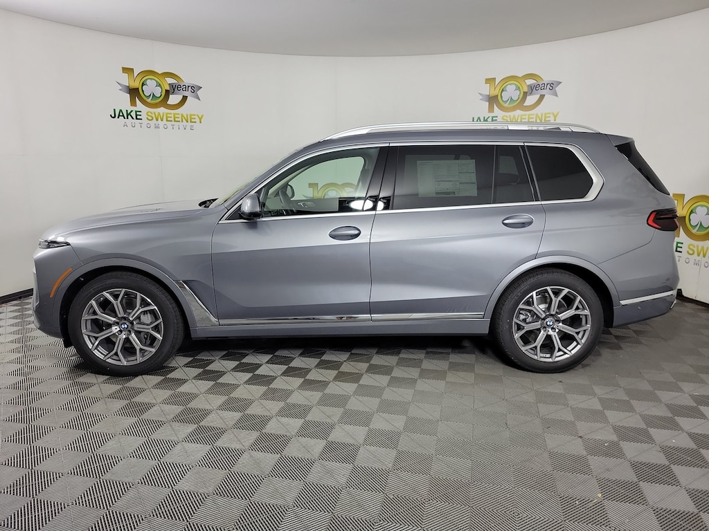 New 2027 BMW X7 xDrive40i SUV