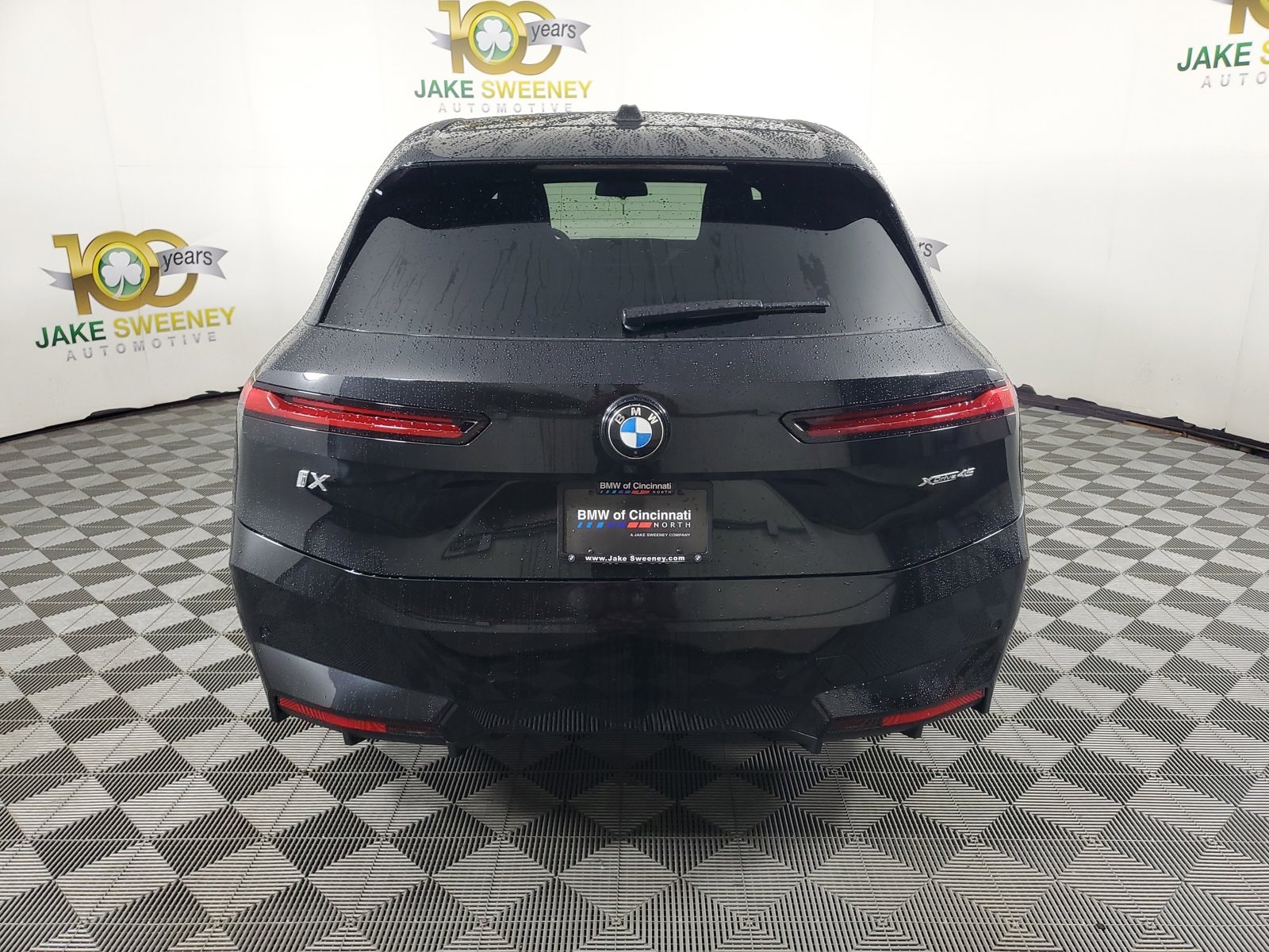 2026 BMW iX 45 - Photo 6