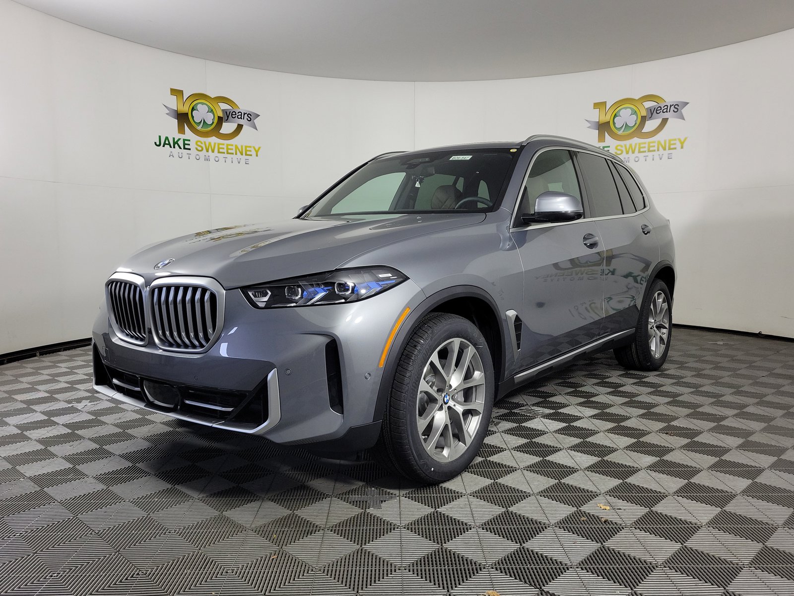 2026 Bmw X5 xDrive40i photo 2