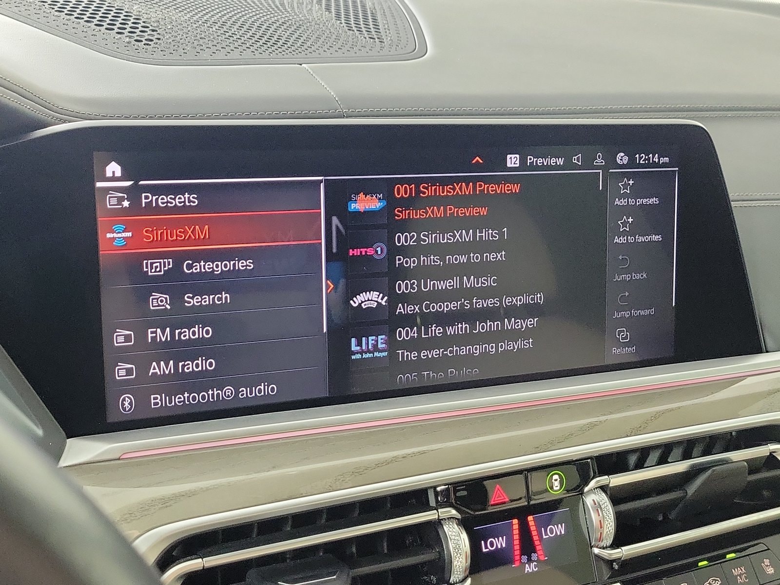 2022 BMW X7 40i - Photo 17