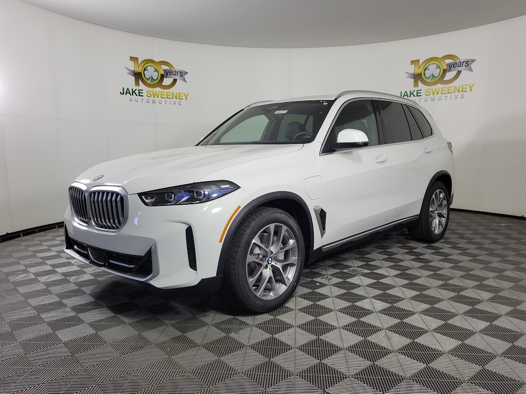 New 2026 BMW X5 xDrive50e SUV