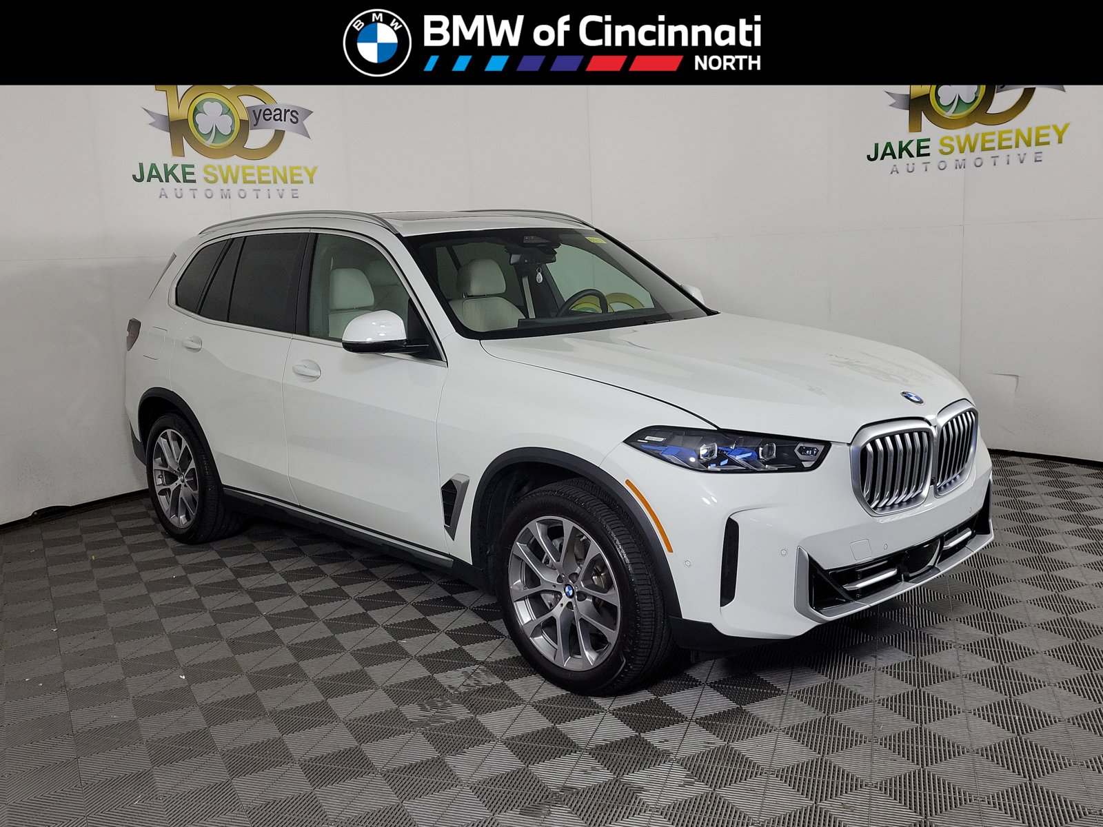 2025 BMW X5 xDrive40i's photo