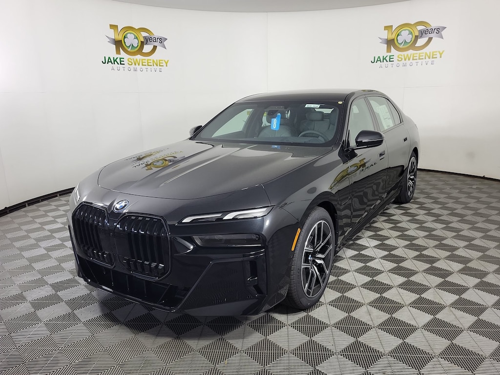 New 2026 BMW 7 Series 750e xDrive Sedan