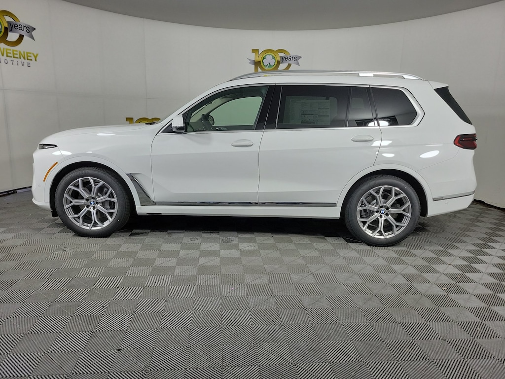 New 2027 BMW X7 xDrive40i SUV