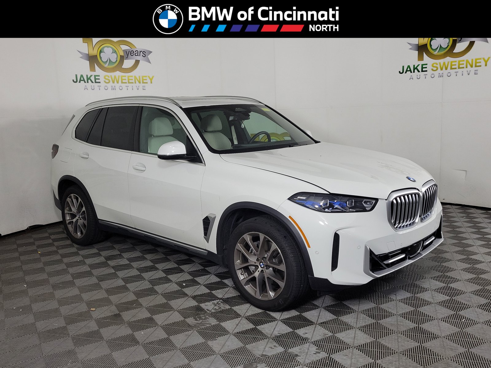 2025 BMW X5 xDrive40i's photo