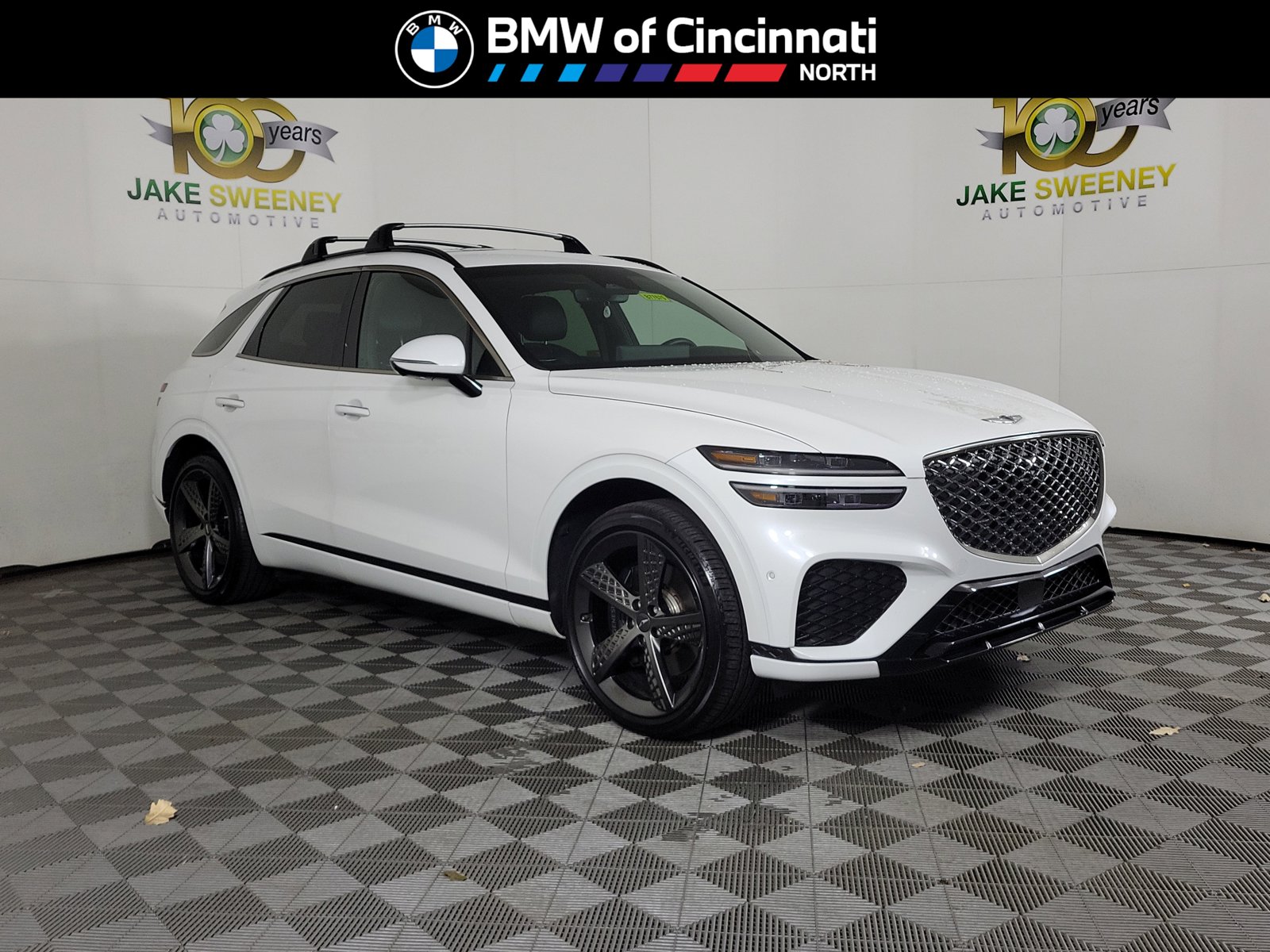 2023 GENESIS GV70 Standard's photo