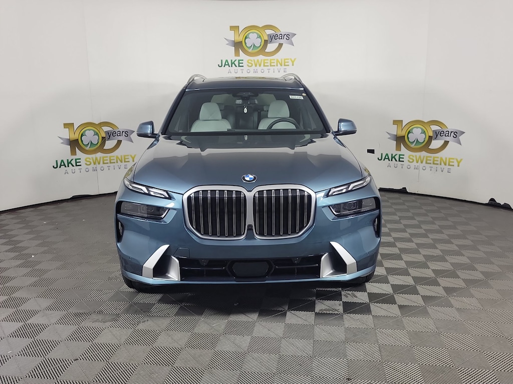 New 2027 BMW X7 xDrive40i SUV