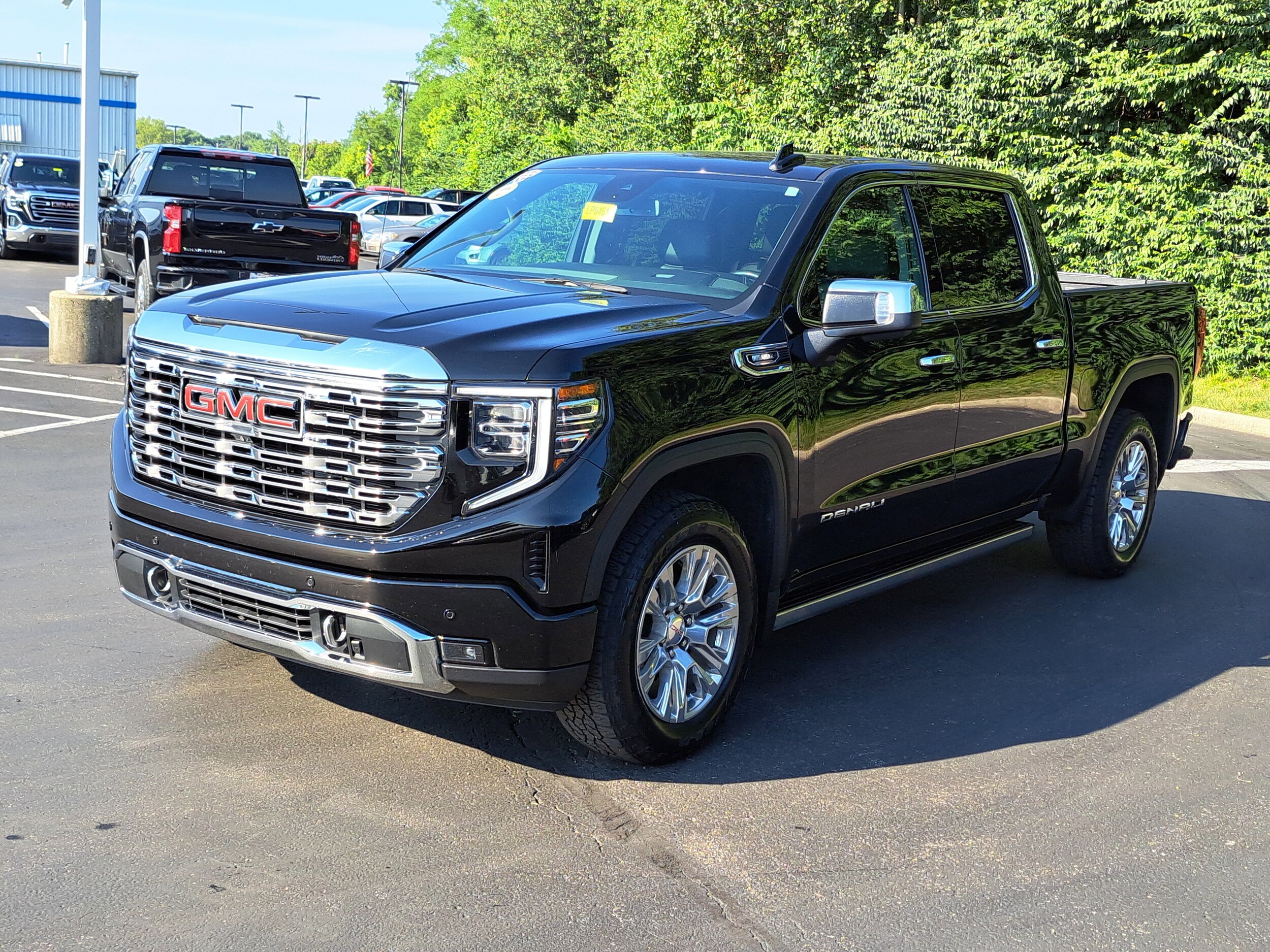 2023 Gmc Sierra 1500 Denali photo 2