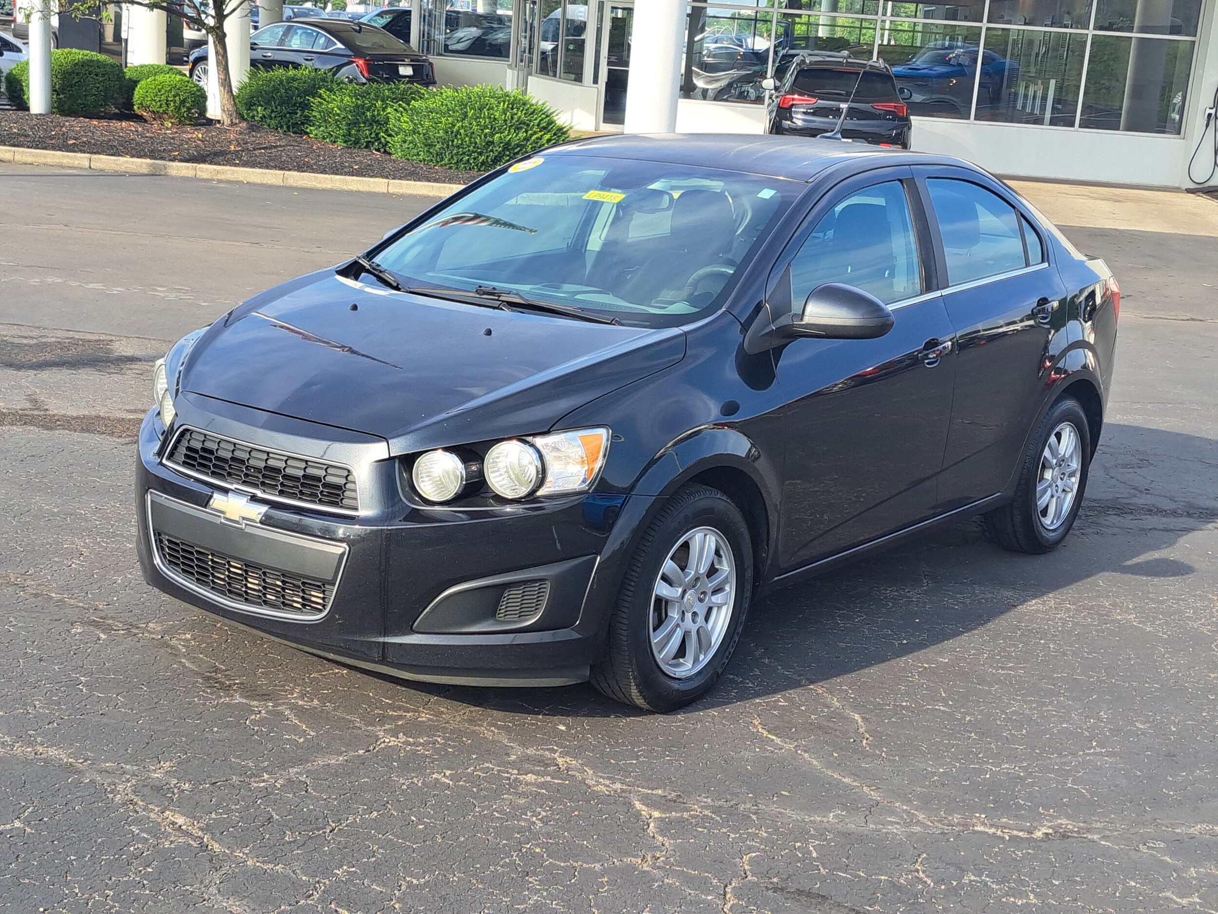 2013 Chevrolet Sonic LT photo 2