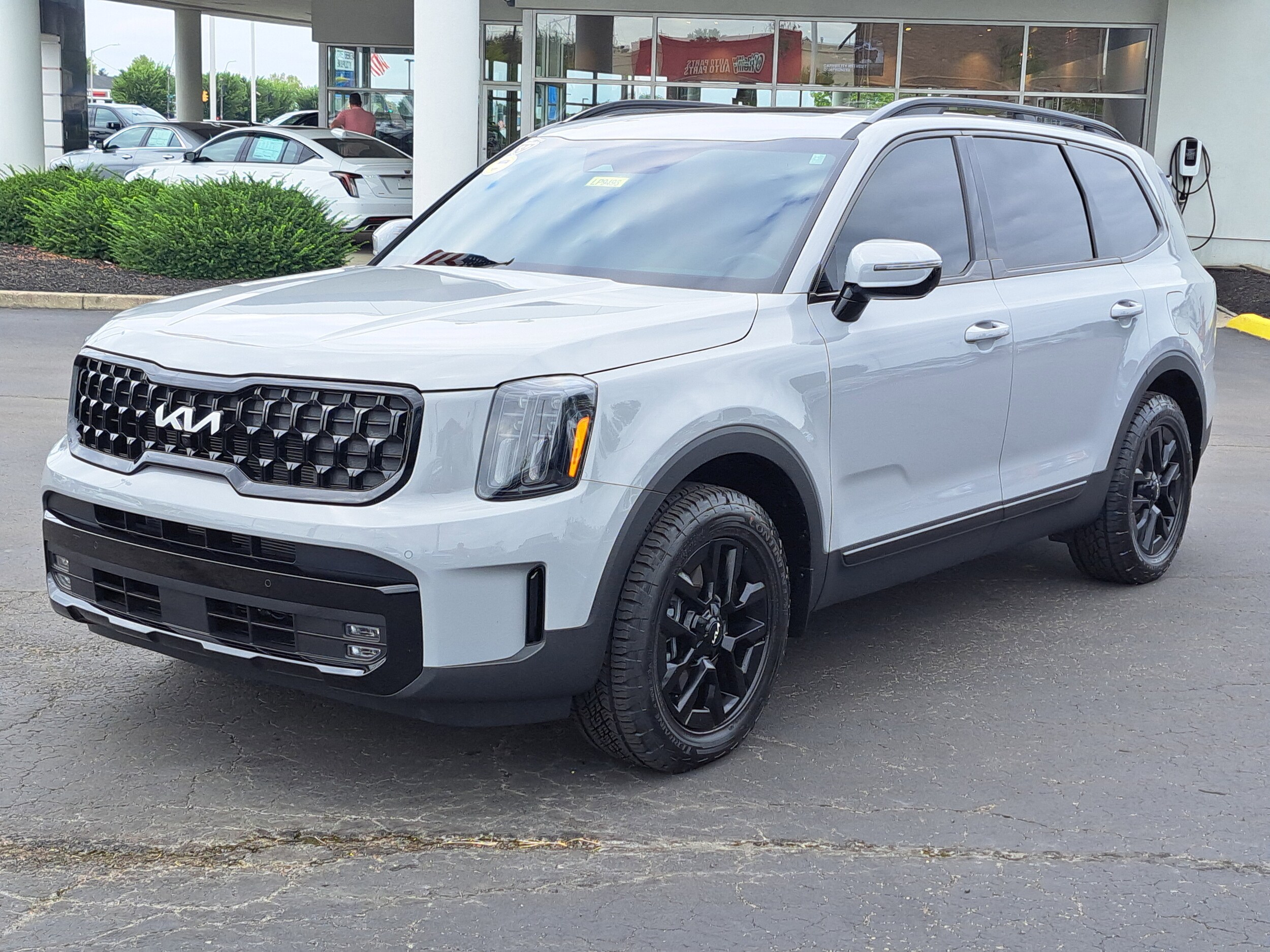 2024 Kia Telluride SX X-Pro photo 2