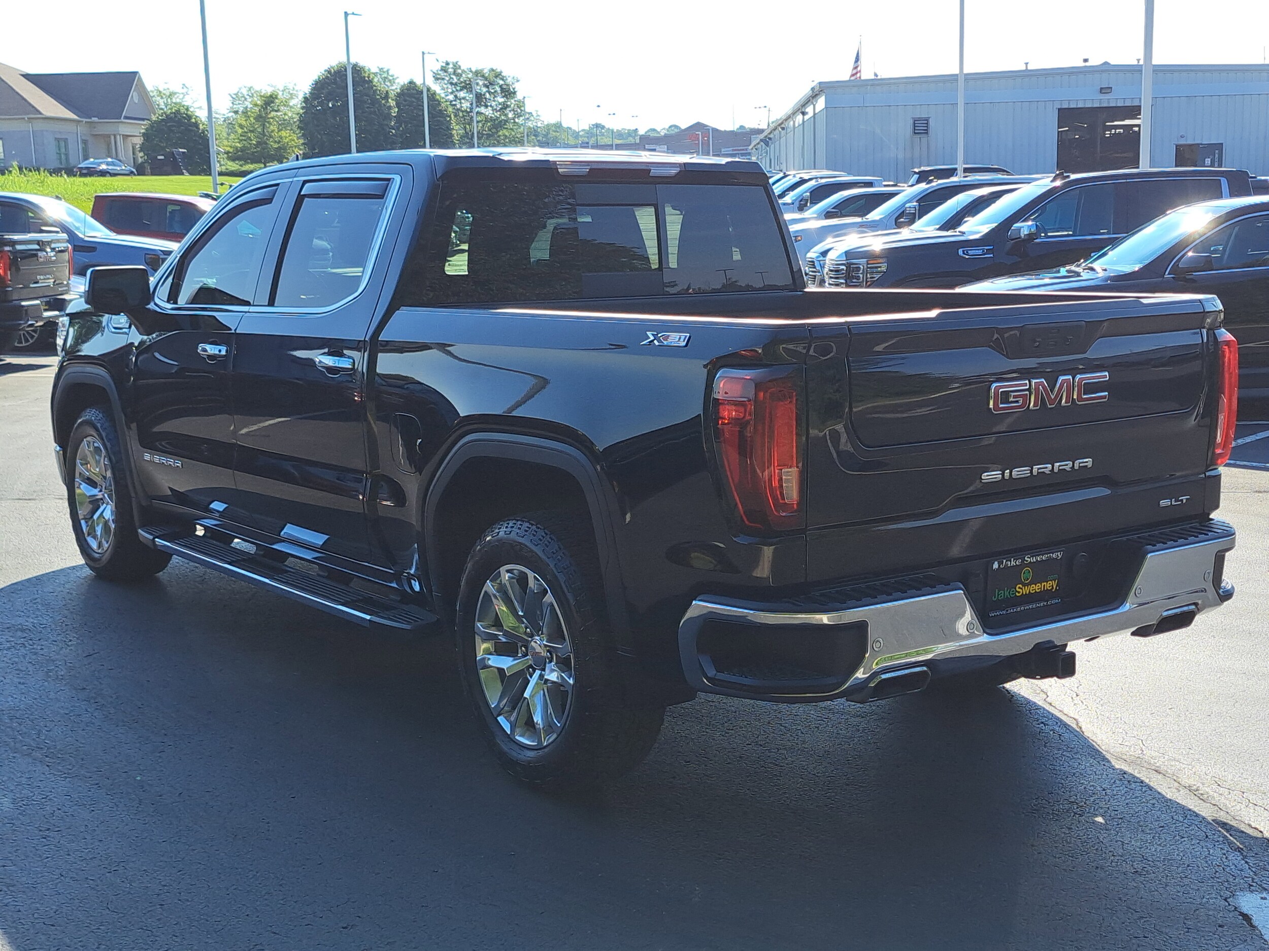 2021 Gmc Sierra 1500 SLT photo 3