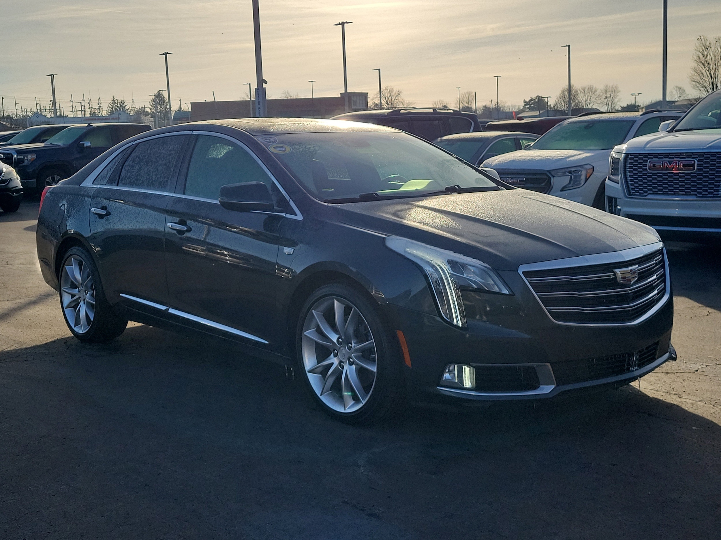 2018 Cadillac XTS Premium Luxury's photo