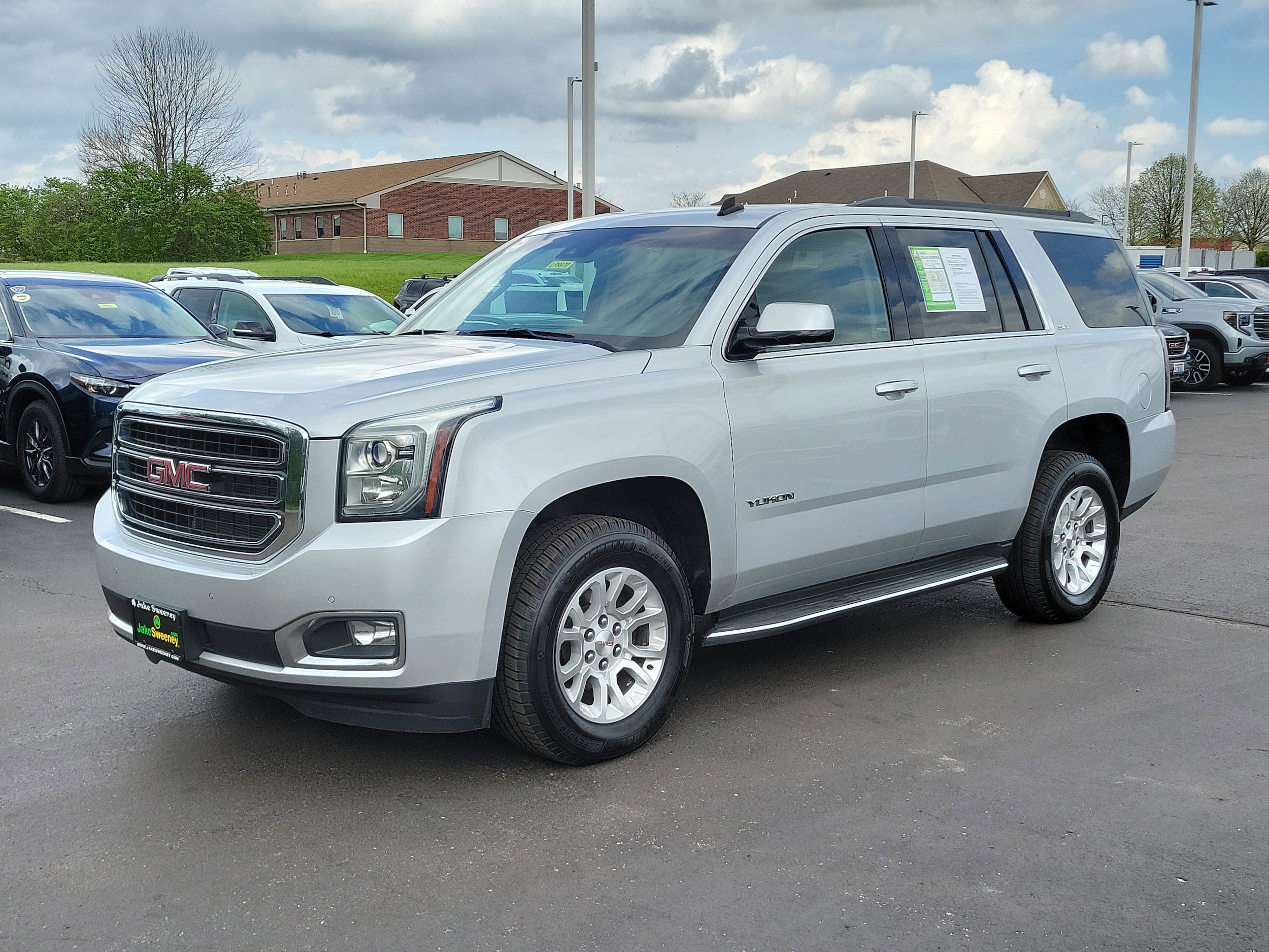 Used 2015 GMC Yukon SLT with VIN 1GKS2BKC0FR249607 for sale in Lebanon, OH