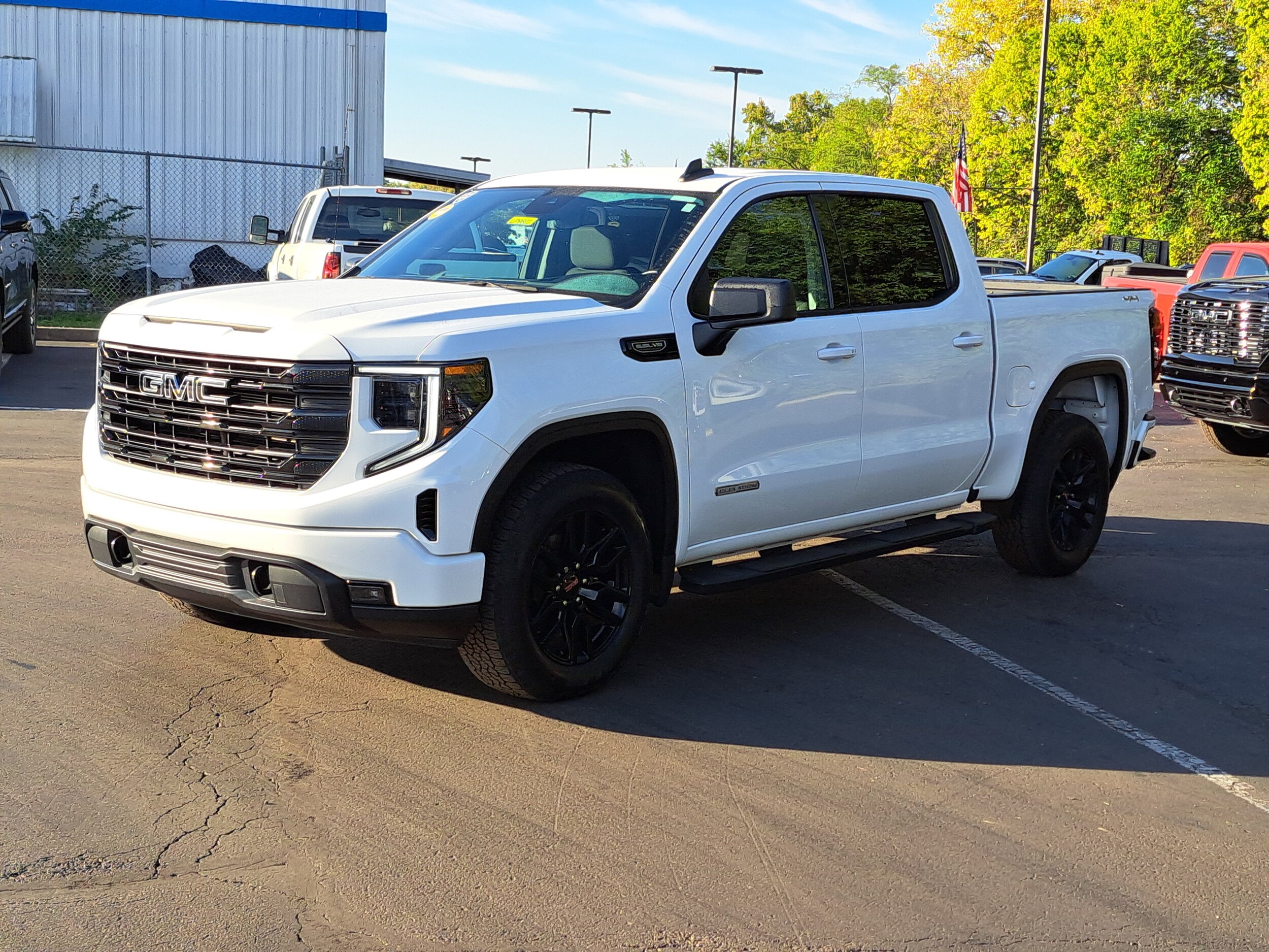 2022 Gmc Sierra 1500 Elevation photo 2