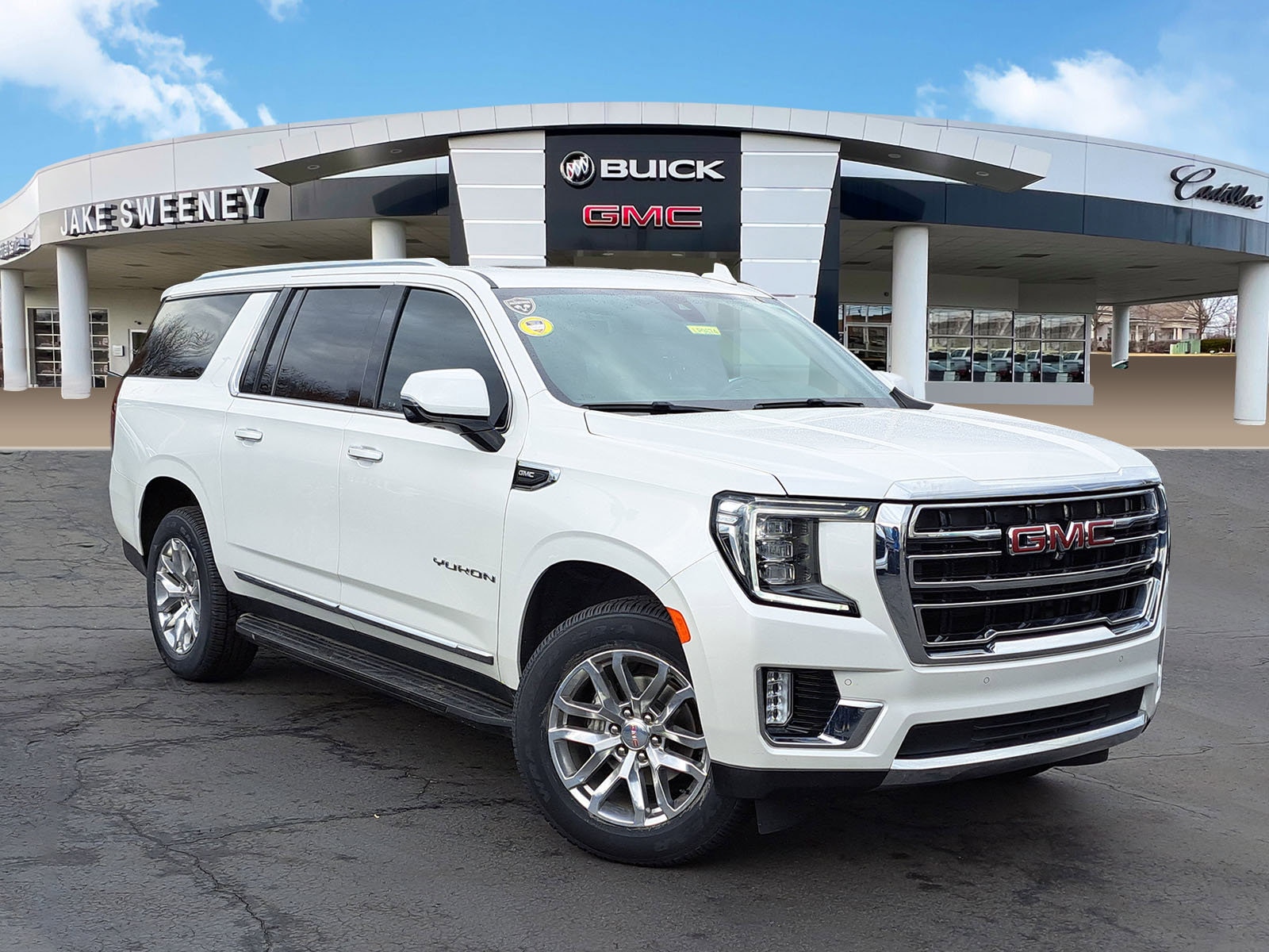 2022 GMC Yukon XL SLT's photo