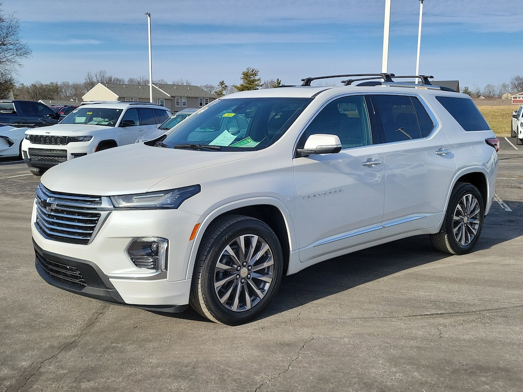 Used 2022 Chevrolet Traverse Premier SUV