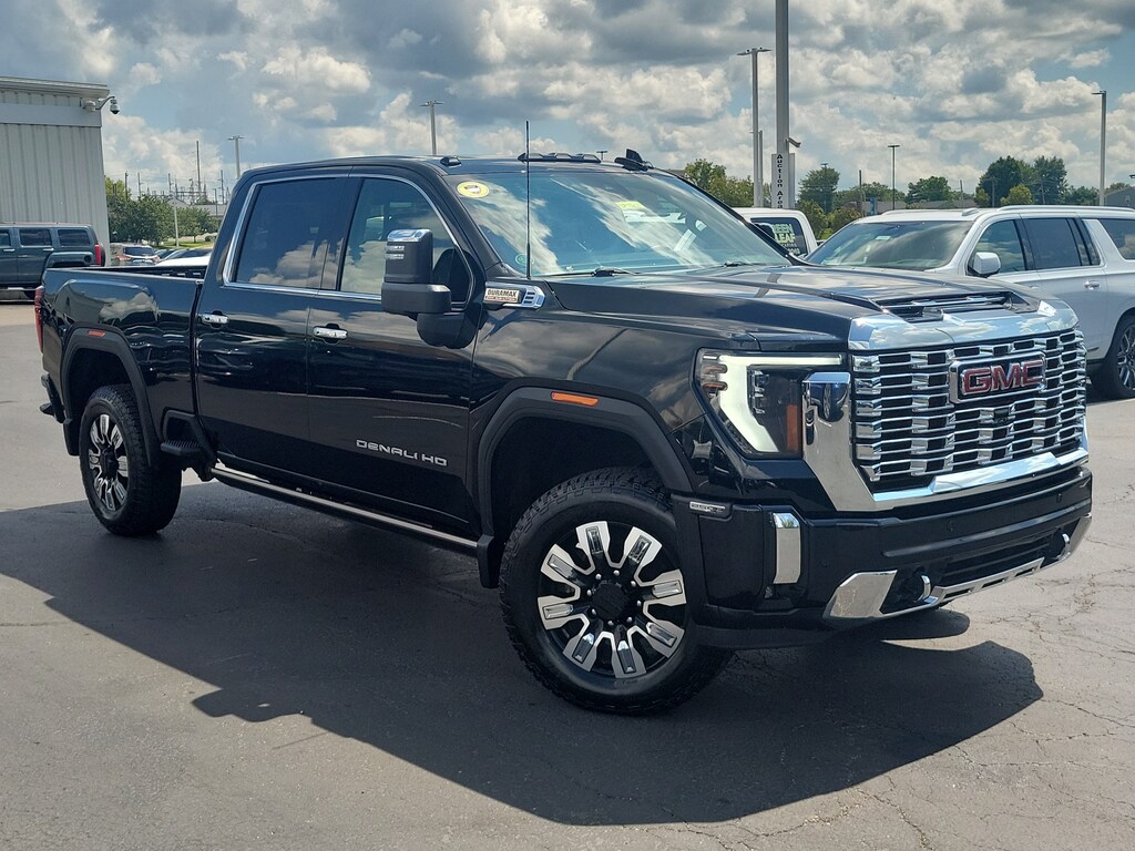 Used 2024 GMC Sierra 2500 HD Denali Truck