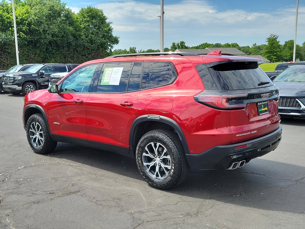 Used 2024 GMC Acadia AT4 SUV