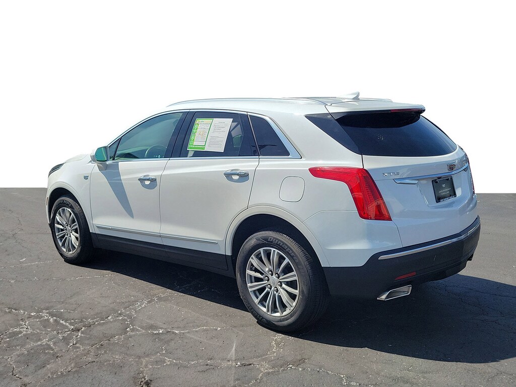 Used 2017 CADILLAC XT5 Luxury FWD SUV