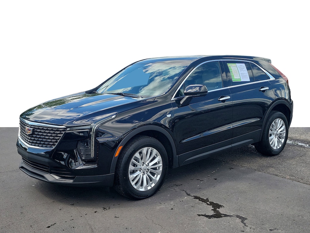 Used 2024 CADILLAC XT4 Luxury SUV