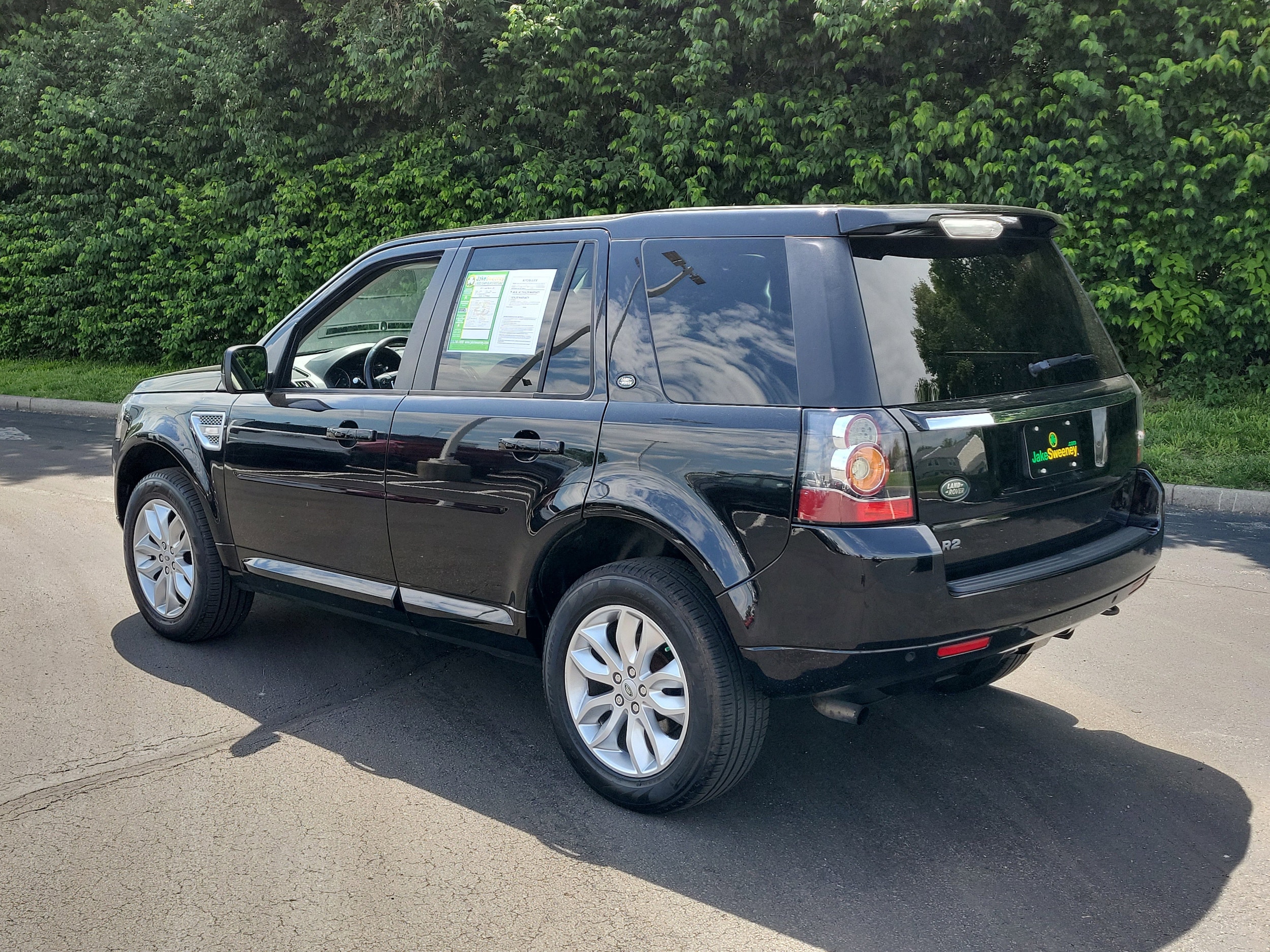 Used 2014 Land Rover LR2 Base with VIN SALFR2BG2EH401475 for sale in Lebanon, OH