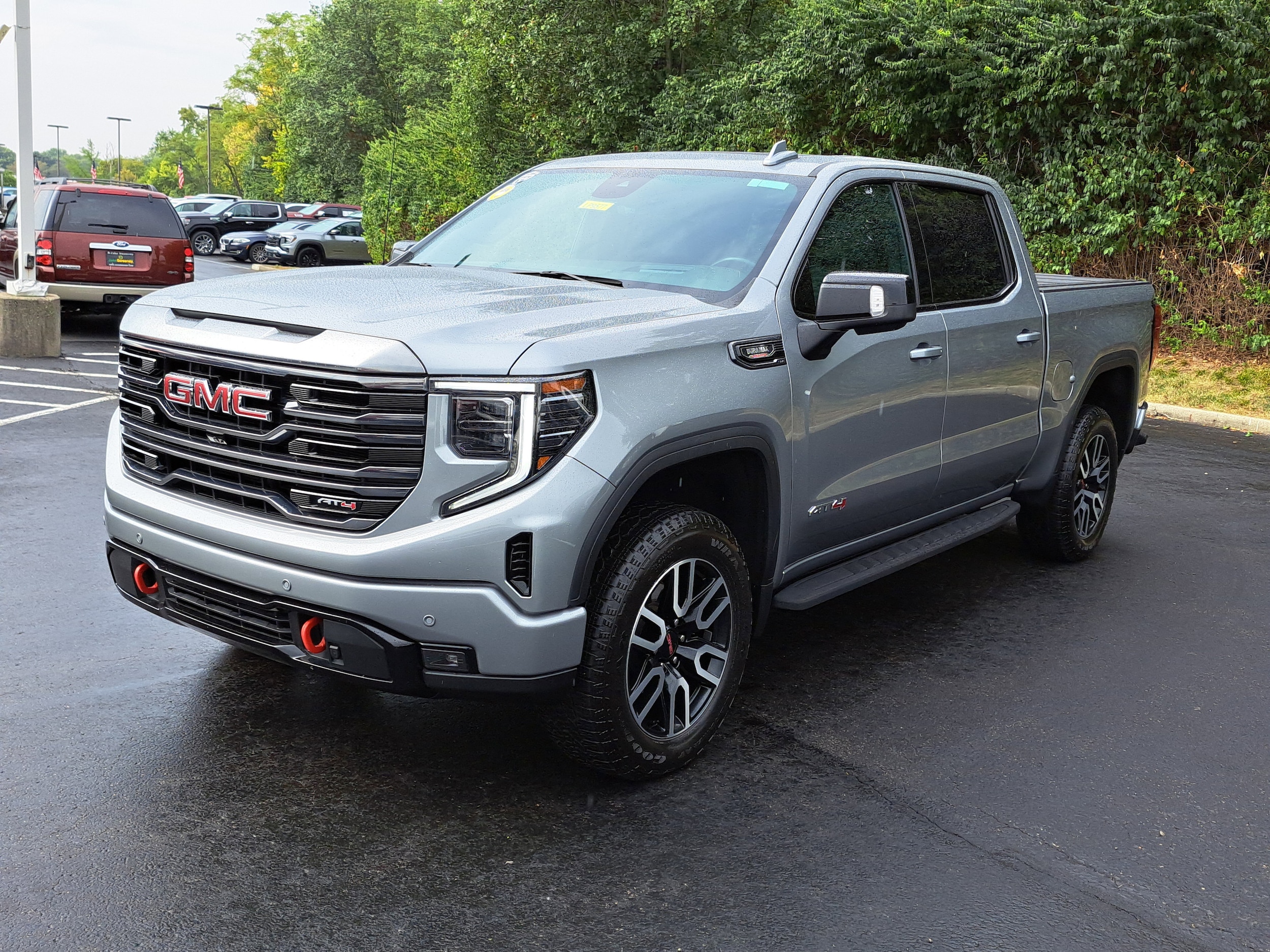 2024 Gmc Sierra 1500 AT4 photo 2