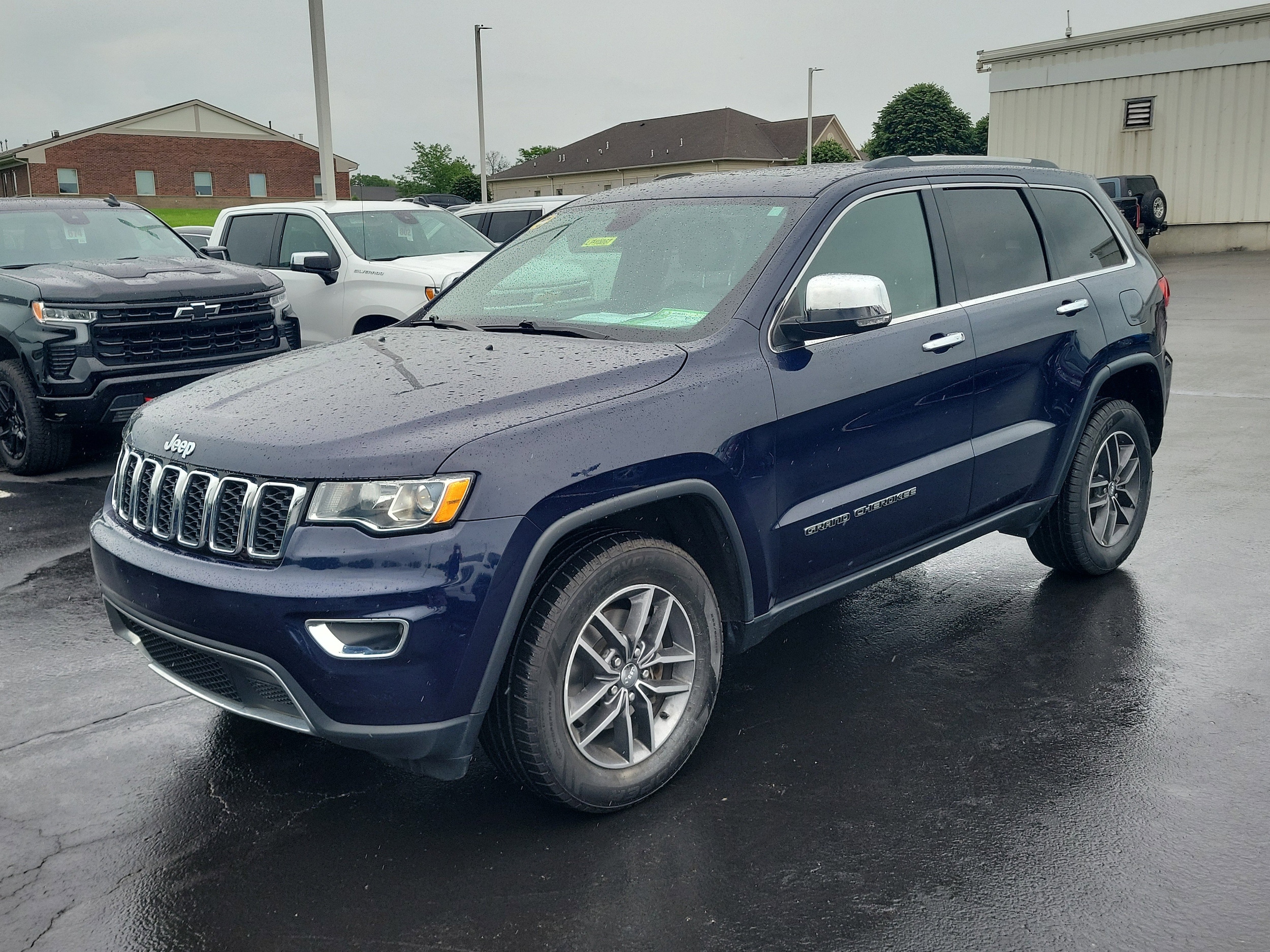 Used 2018 Jeep Grand Cherokee Limited with VIN 1C4RJFBG6JC368054 for sale in Lebanon, OH