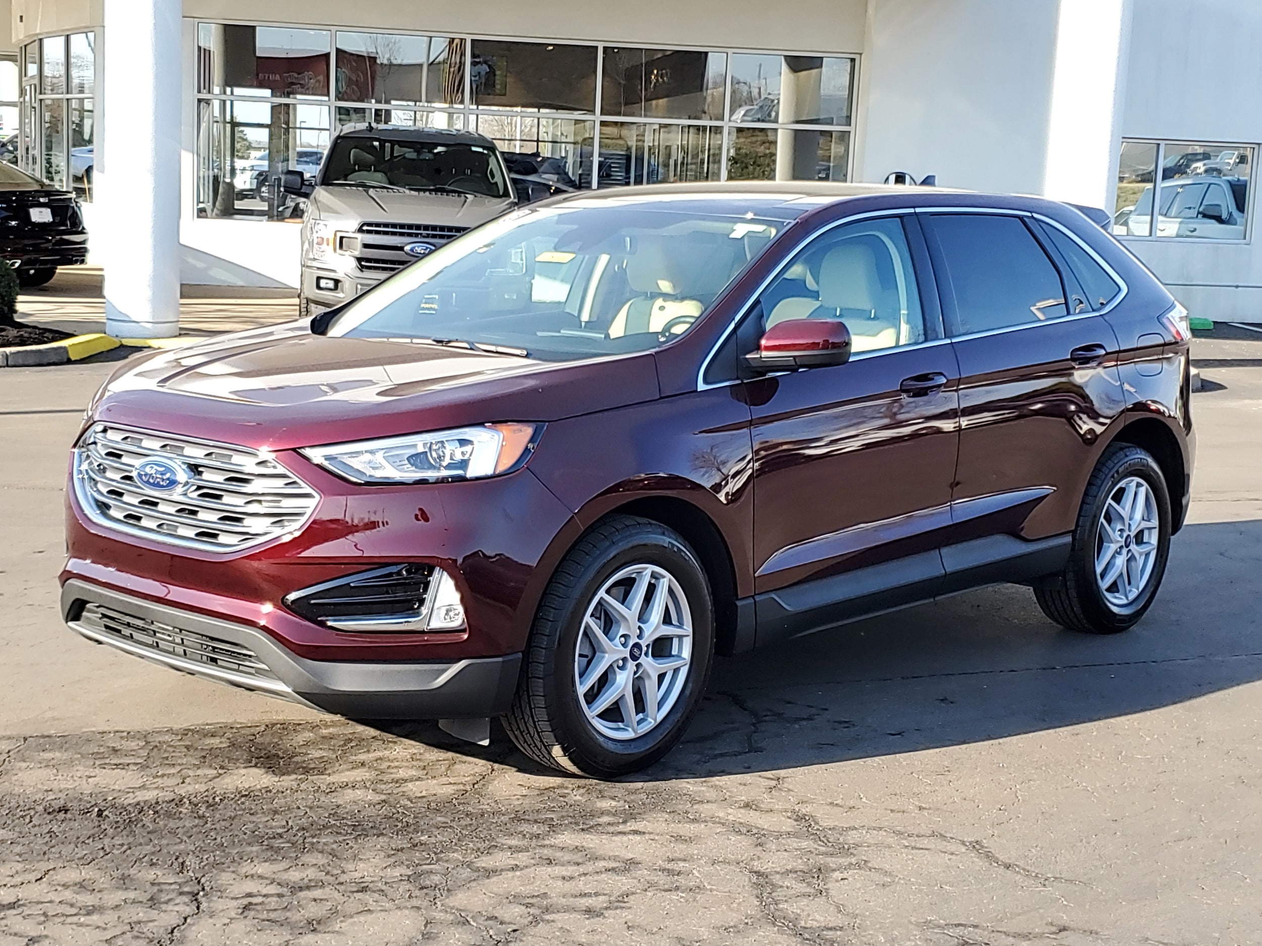 Used 2021 Ford Edge SEL with VIN 2FMPK3J97MBA36033 for sale in Lebanon, OH