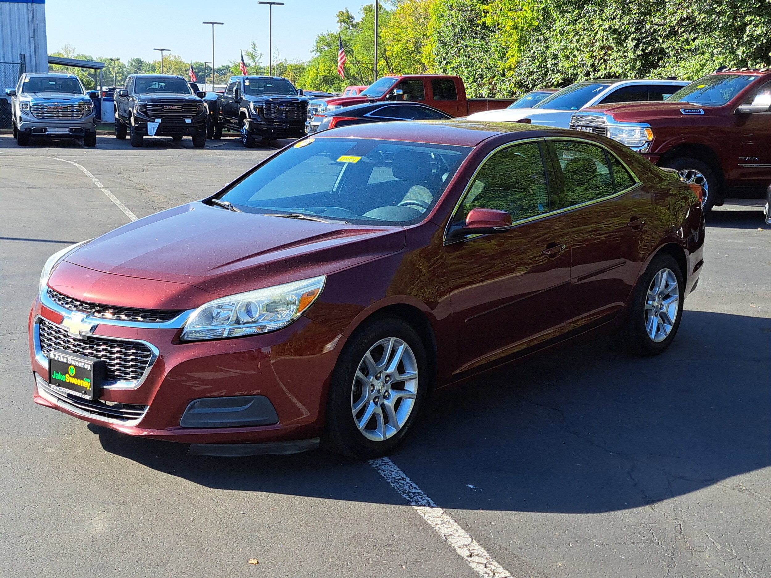 2015 Chevrolet Malibu 1LT photo 2