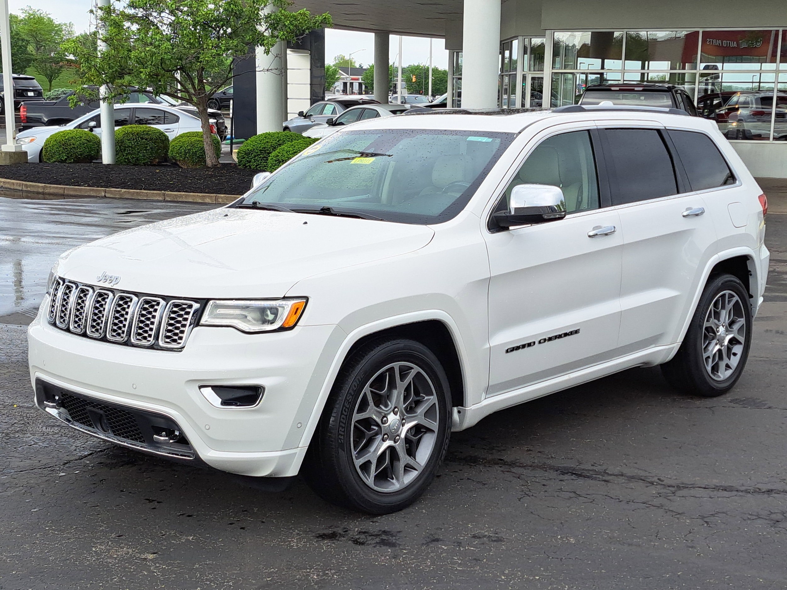 Used 2021 Jeep Grand Cherokee Overland with VIN 1C4RJFCG3MC595141 for sale in Lebanon, OH