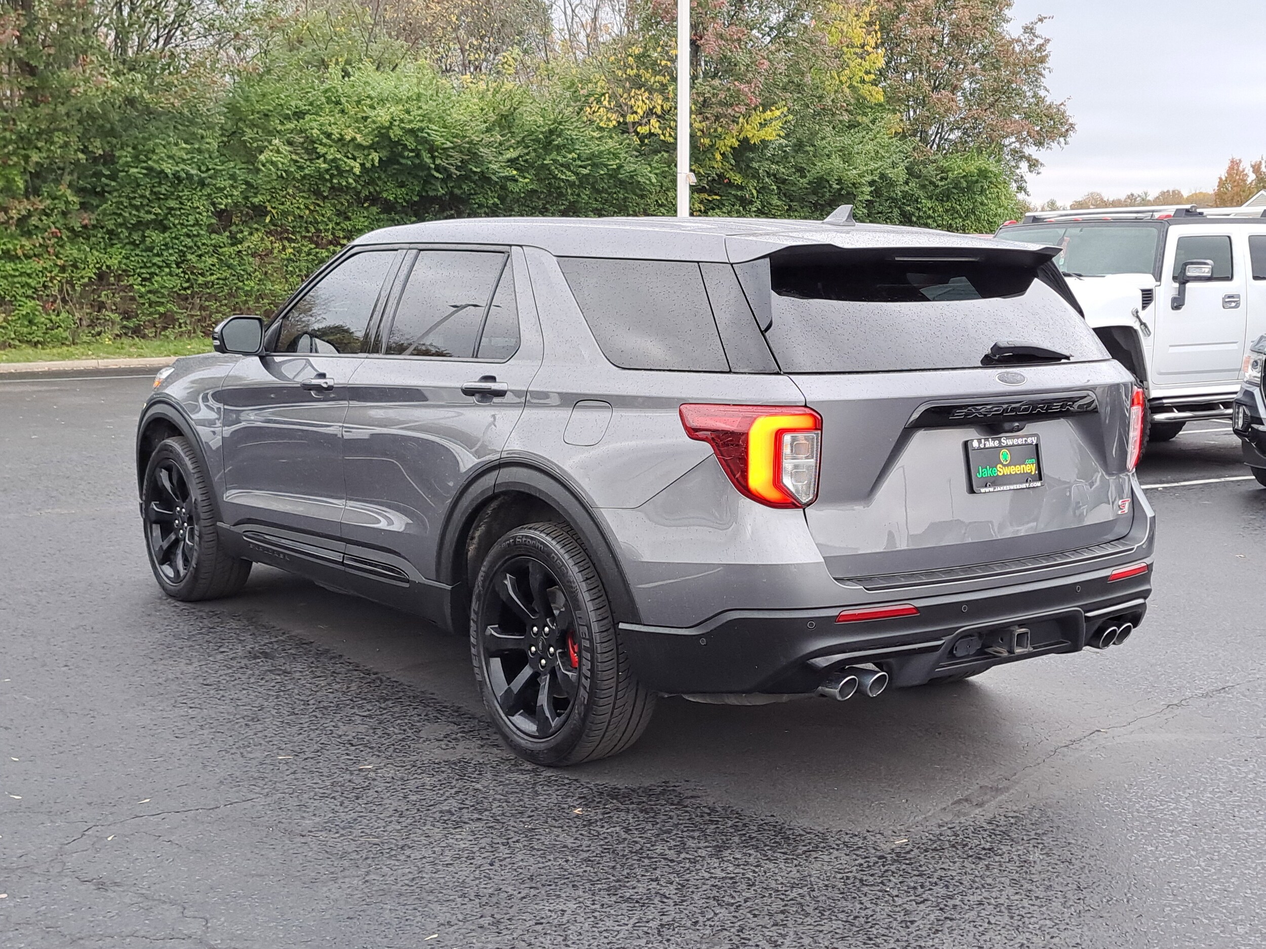 2021 Ford Explorer ST photo 3