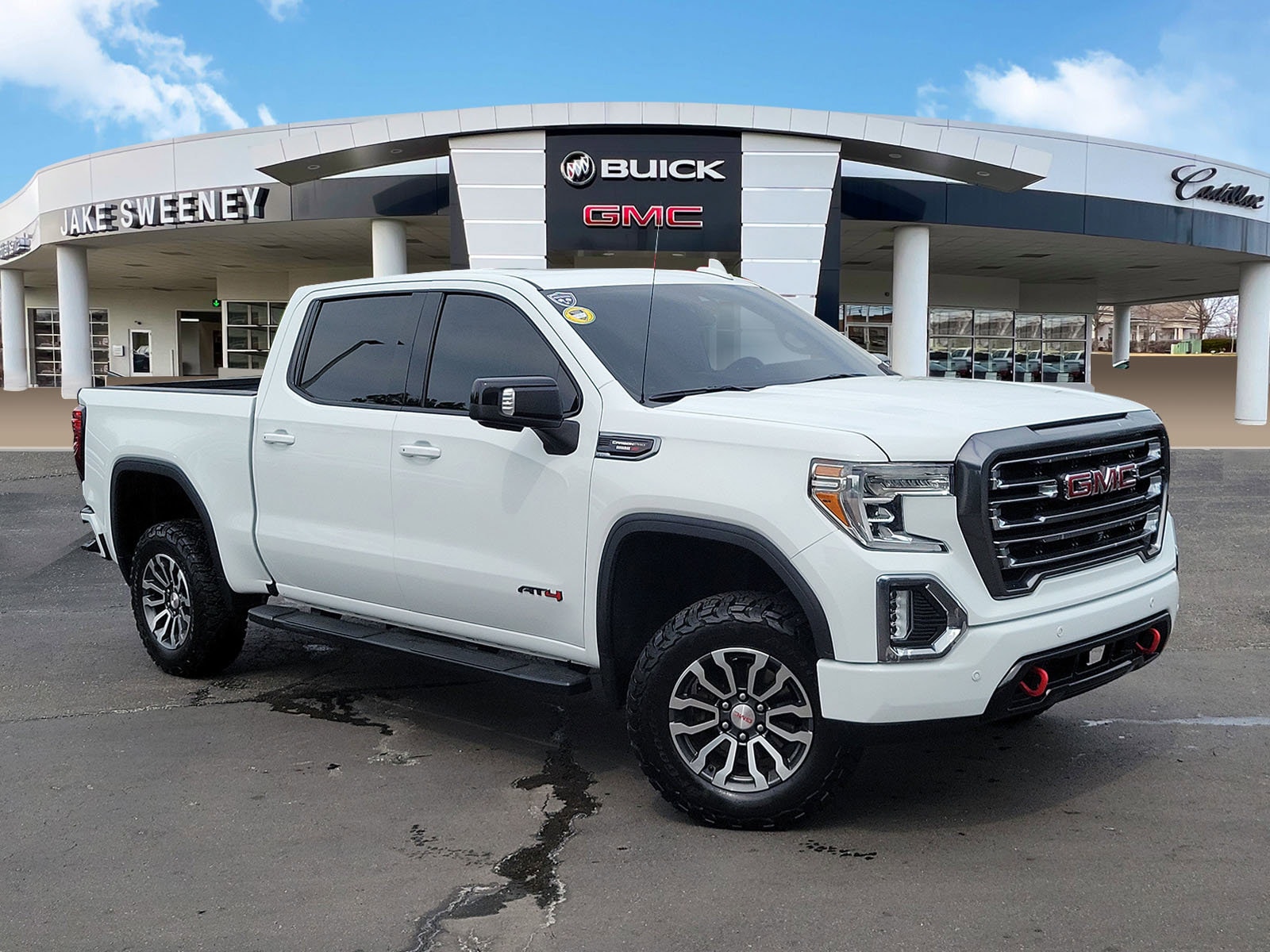 2020 GMC Sierra 4WD Crew Cab Short Box AT4's photo