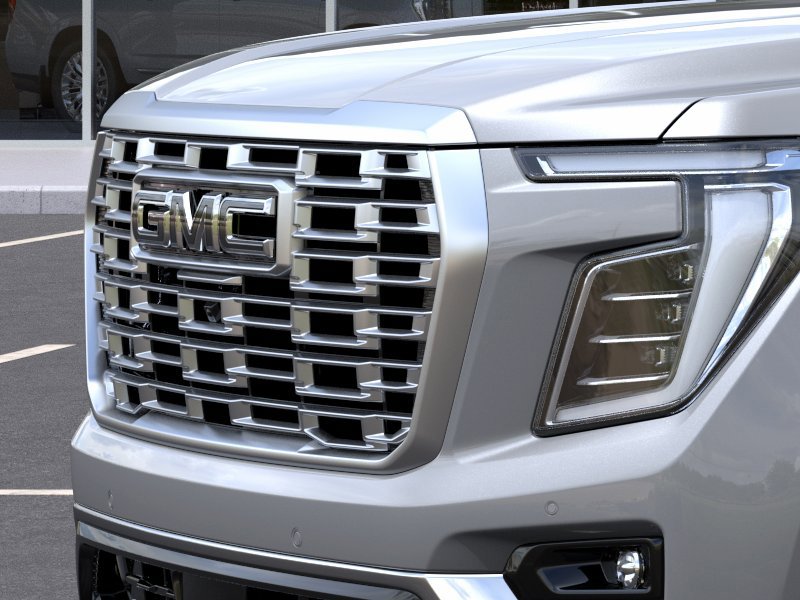 2026 GMC Yukon XL Denali - Photo 13