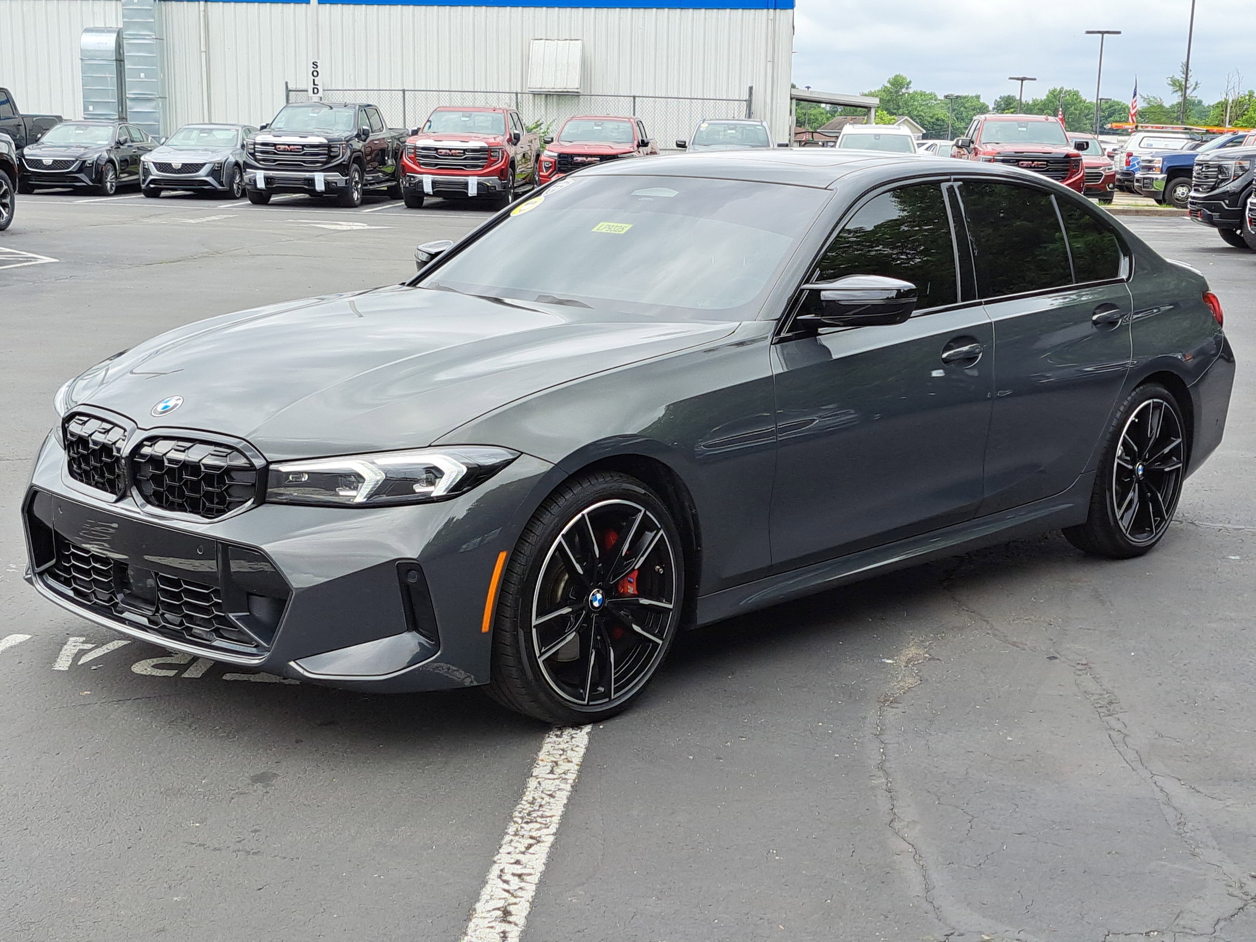 Used 2024 BMW 3 Series M340i with VIN 3MW49FF00R8E11786 for sale in Lebanon, OH