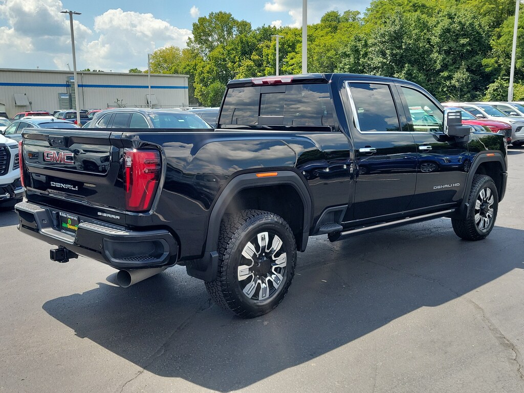 Used 2024 GMC Sierra 2500 HD Denali Truck