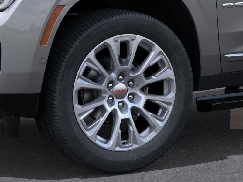 2026 GMC Yukon XL Denali - Photo 9