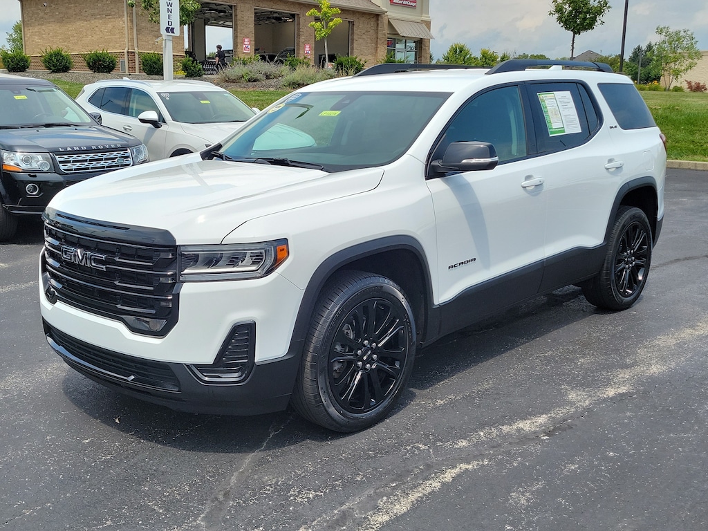 Used 2023 GMC Acadia SLE SUV