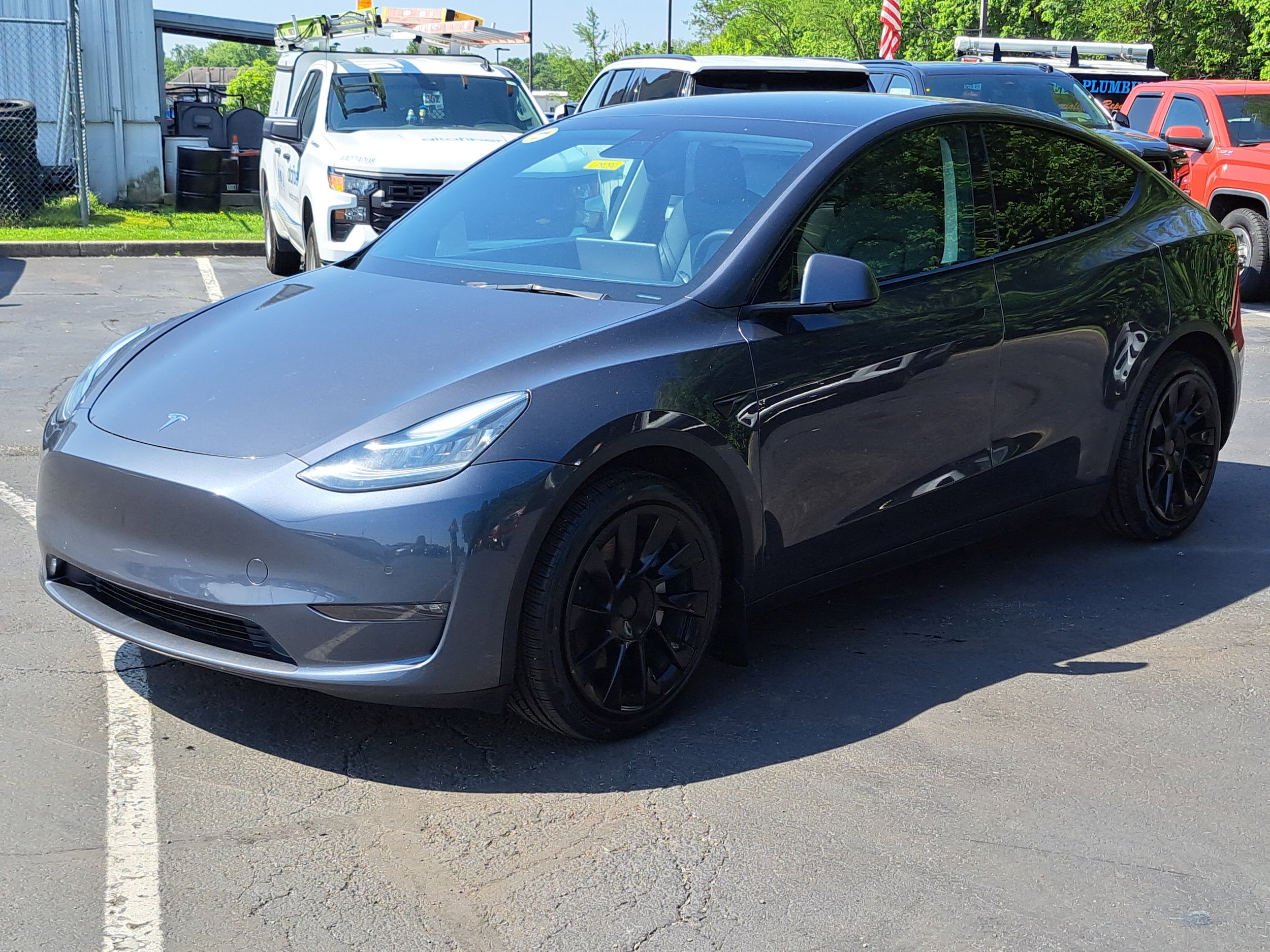 Used 2021 Tesla Model Y Long Range with VIN 5YJYGDEE3MF251001 for sale in Lebanon, OH
