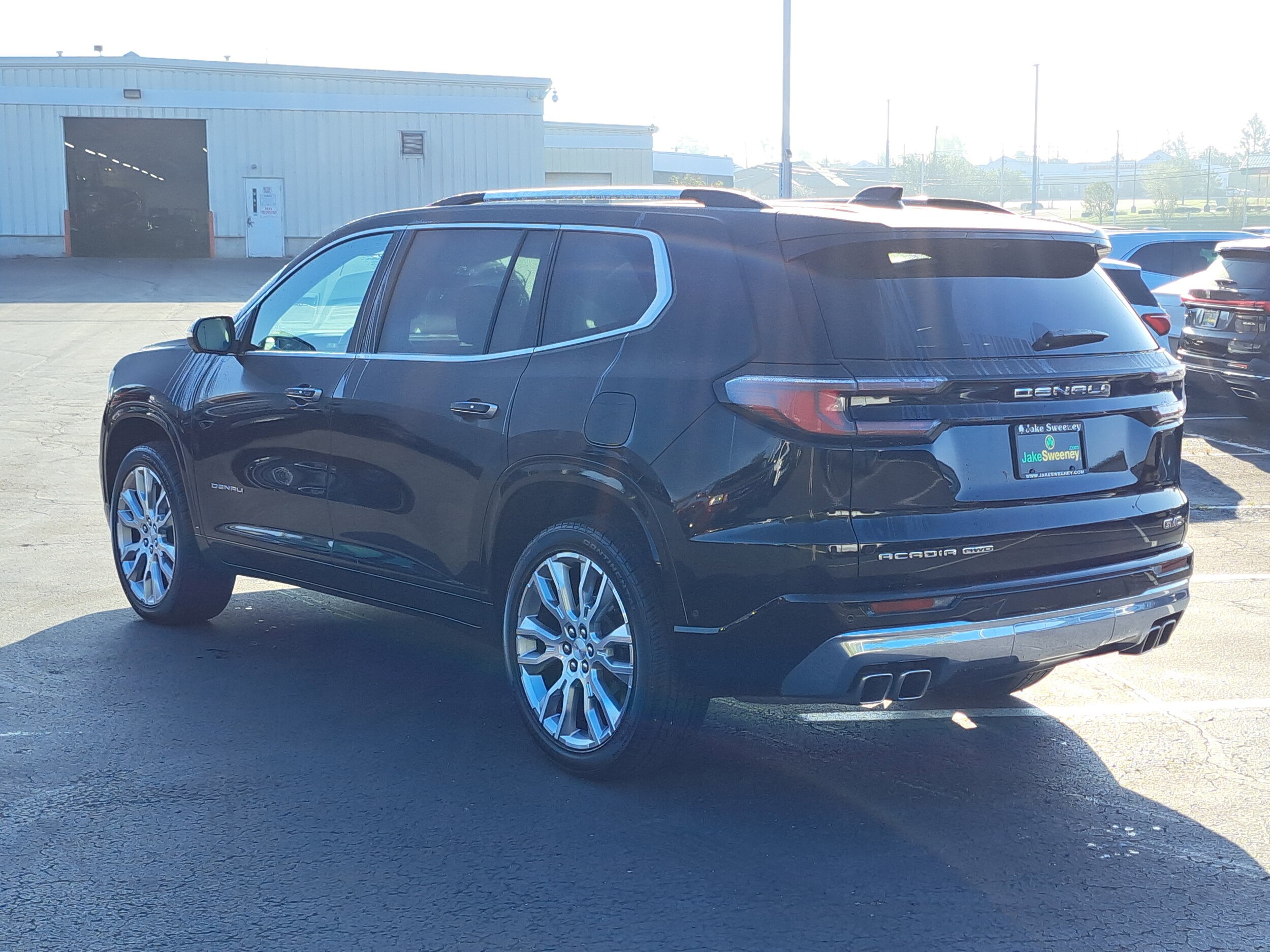 2024 Gmc Acadia Denali photo 3