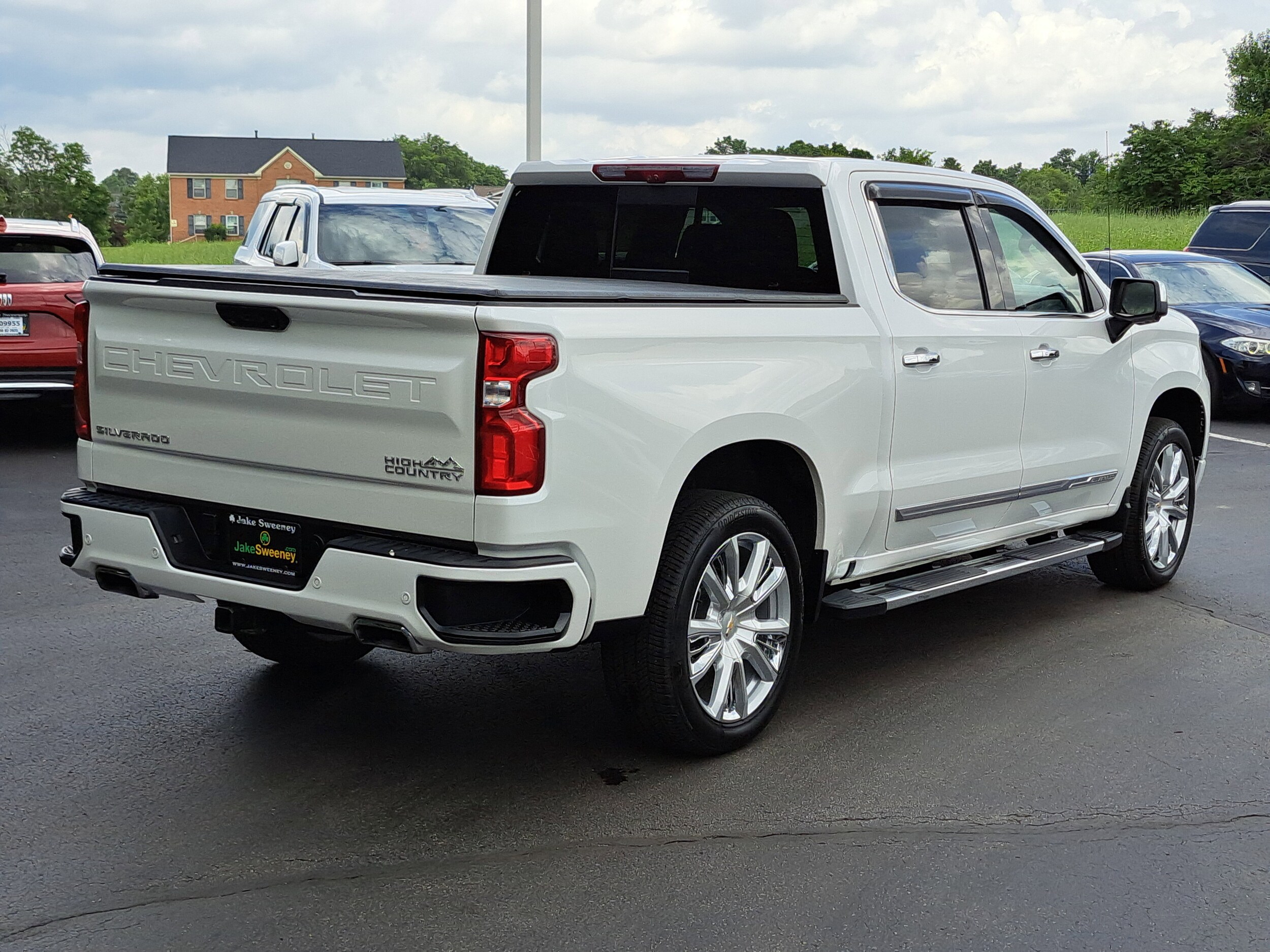 2024 Chevrolet Silverado 1500 High Country photo 4