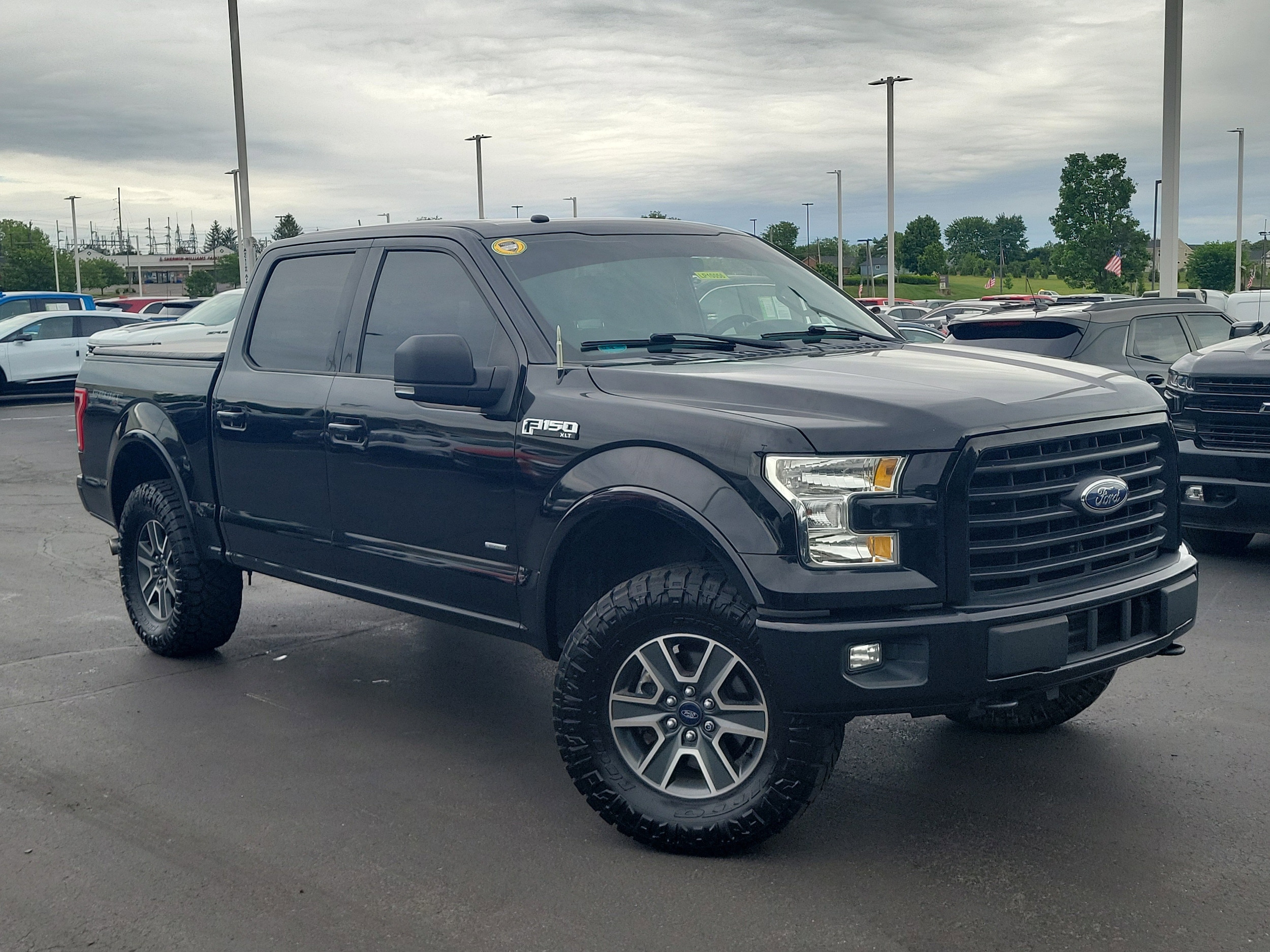 2016 Ford F-150 XLT 4x4 SuperCrew 5-1/2 Box's photo